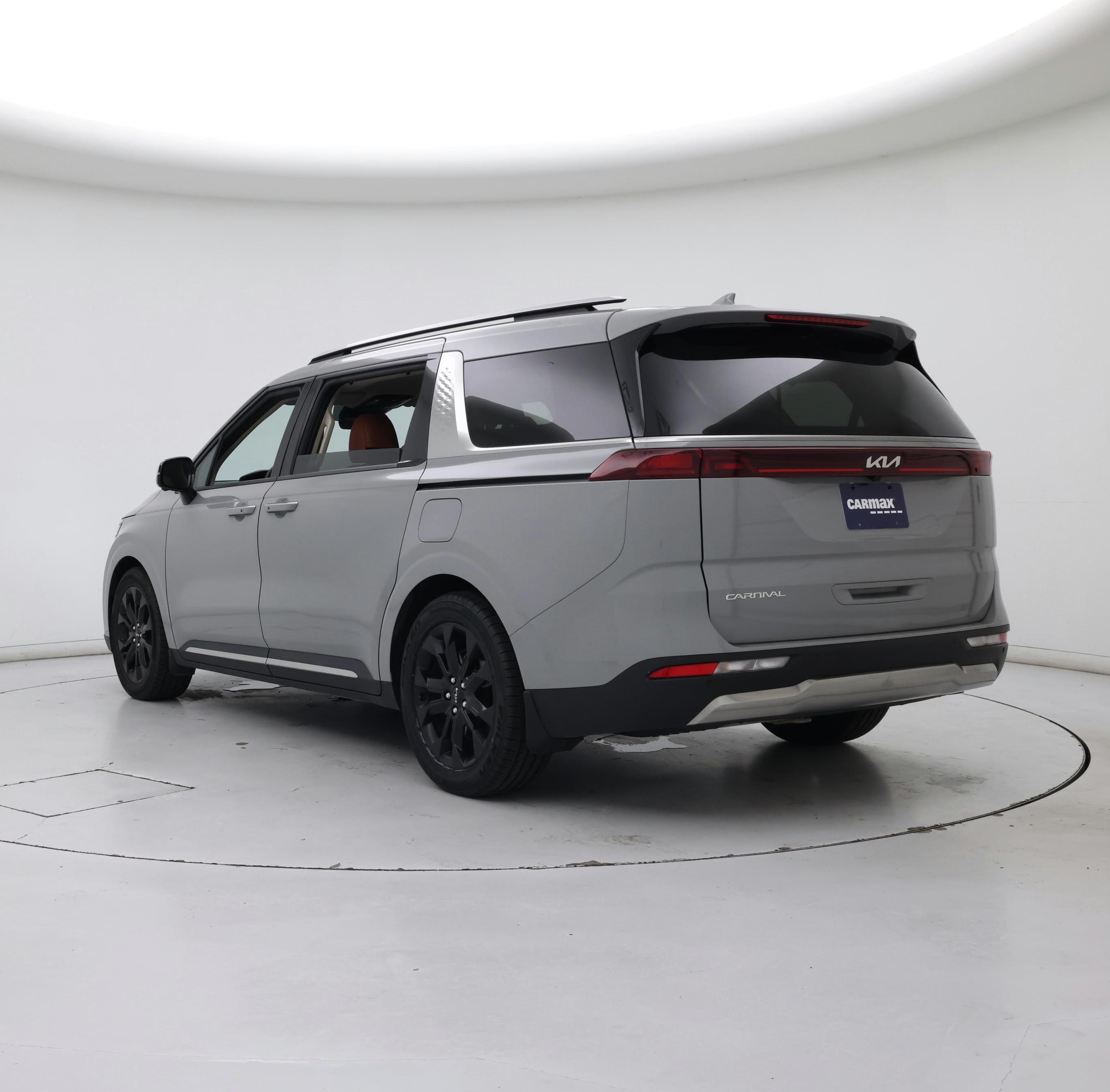 Thumbnail: 2024 Kia Carnival - 2