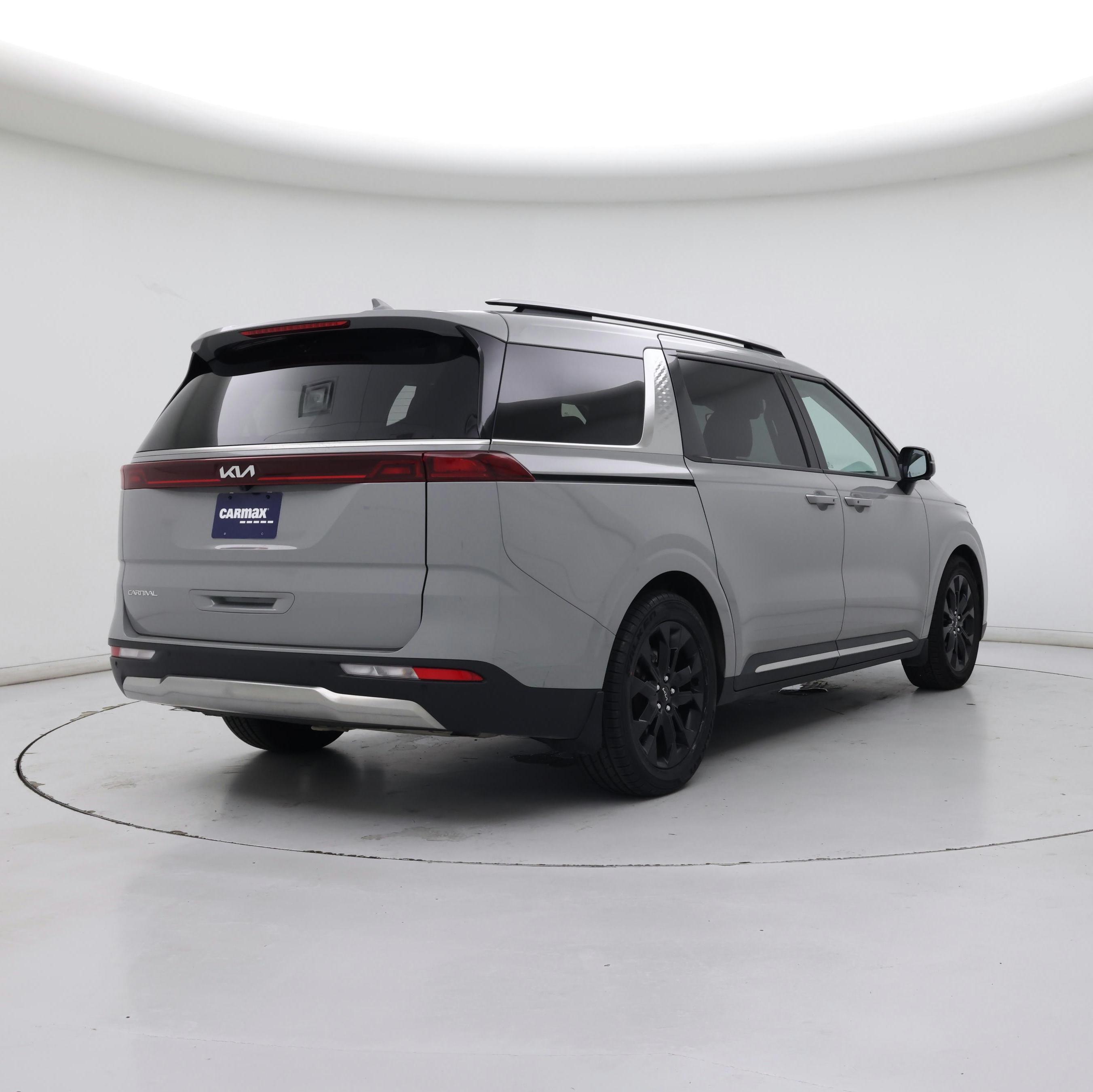 Thumbnail: 2024 Kia Carnival - 8