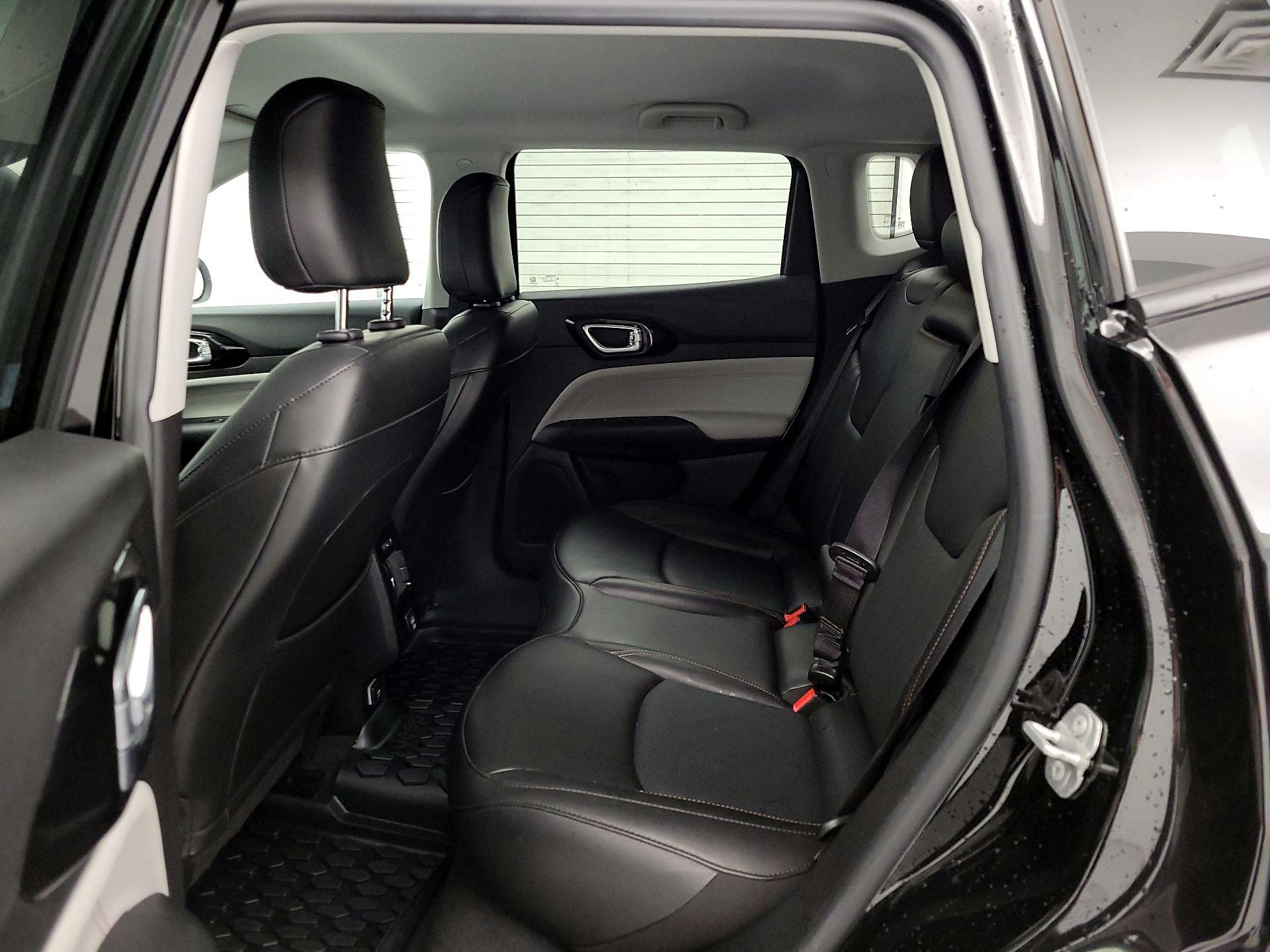 Thumbnail: 2022 Jeep Compass - 19