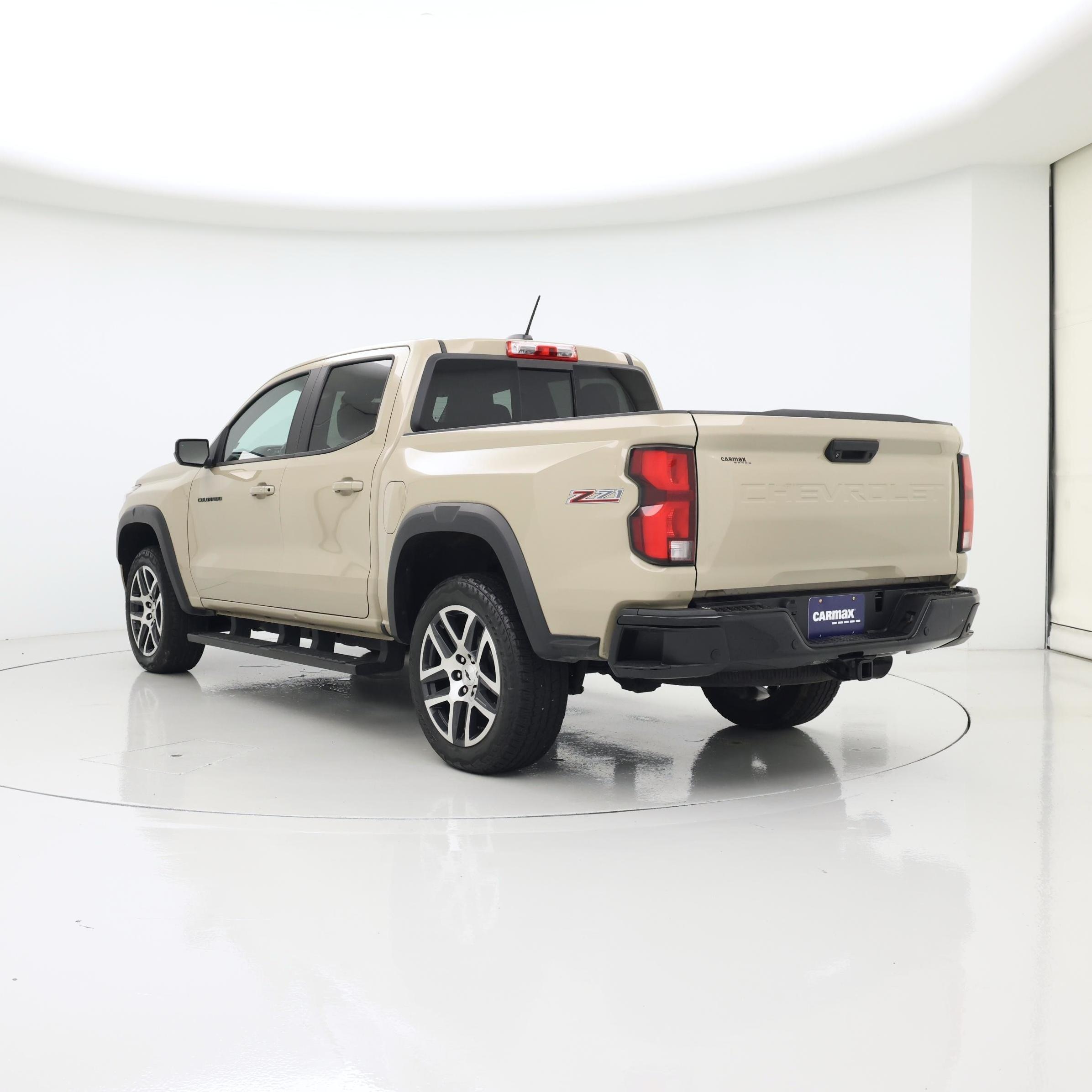 Thumbnail: 2023 Chevrolet Colorado - 2