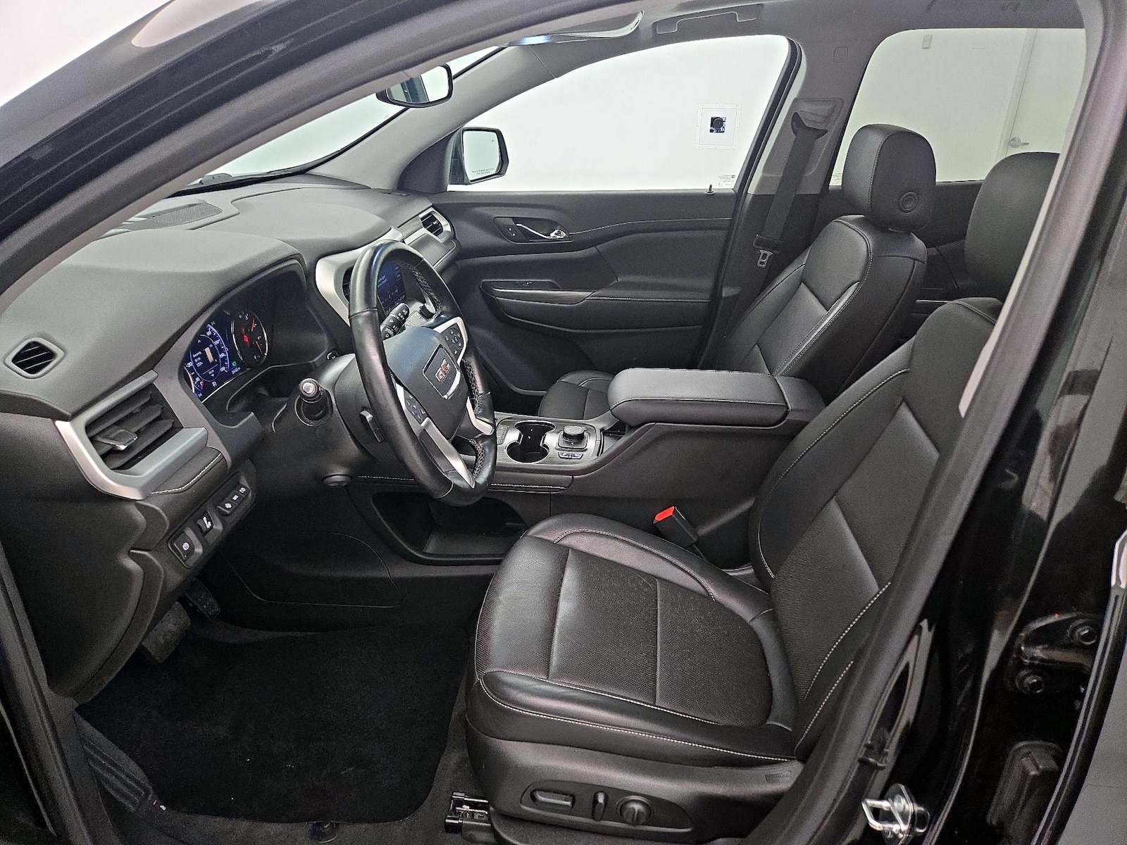 2023 GMC Acadia SLT - Photo 12