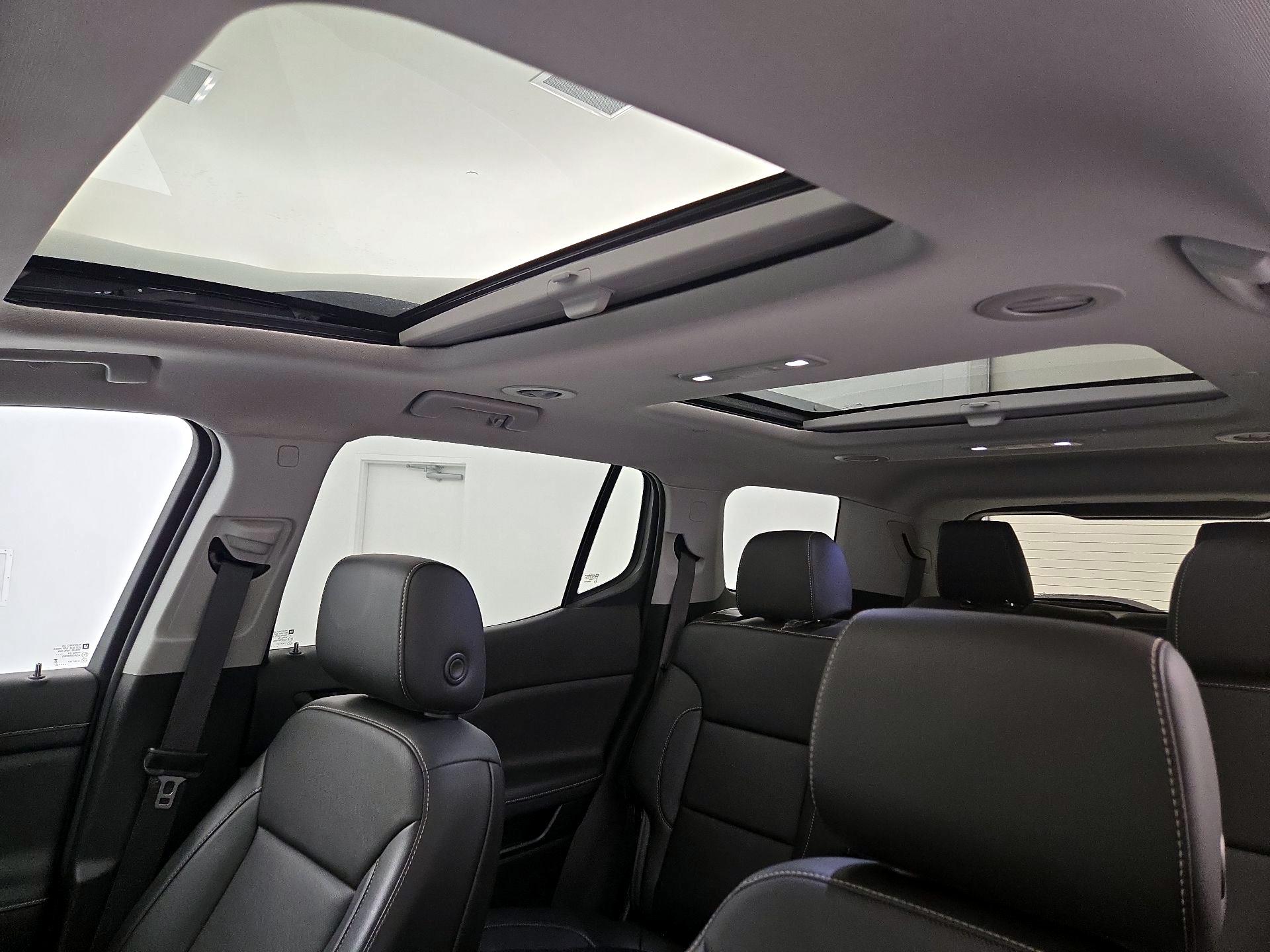 Thumbnail: 2023 GMC Acadia - 19