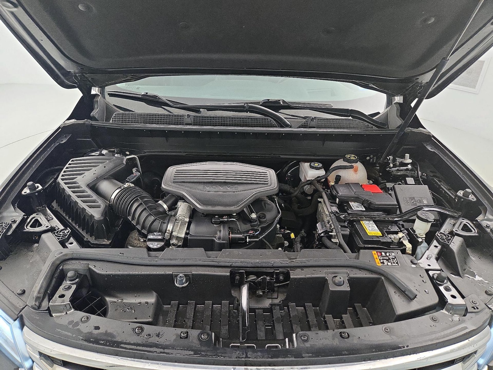 2023 GMC Acadia SLT - Photo 23