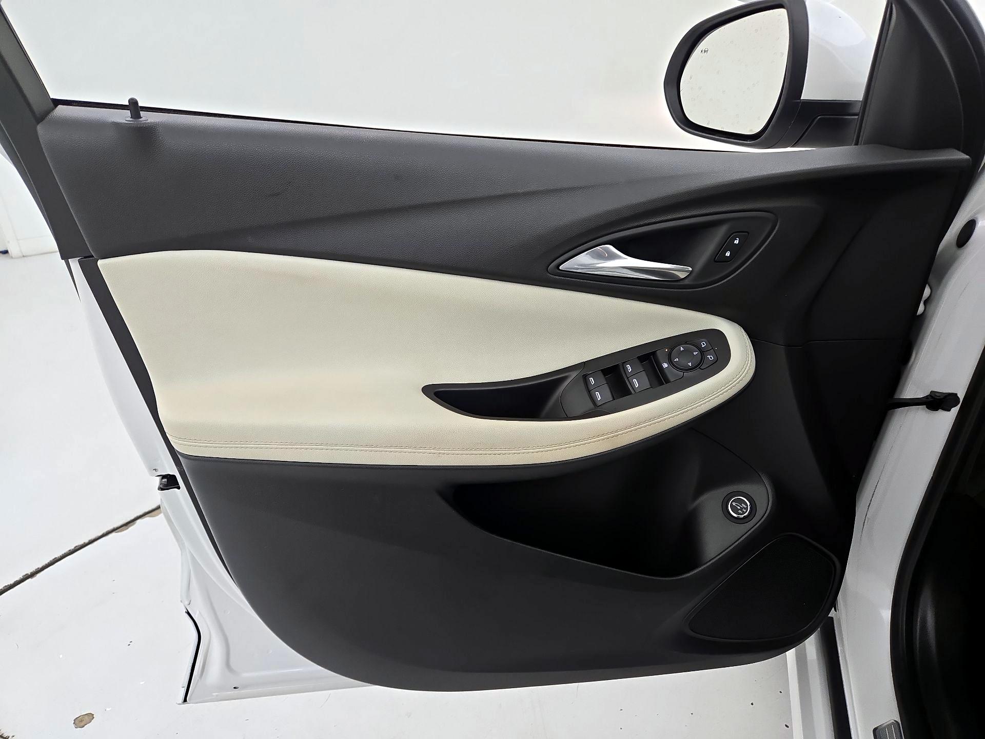 Thumbnail: 2021 Buick Encore GX - 12