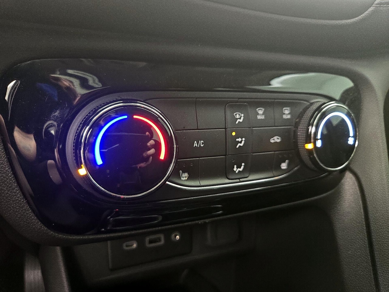 2023 Buick Encore GX Preferred - Photo 17