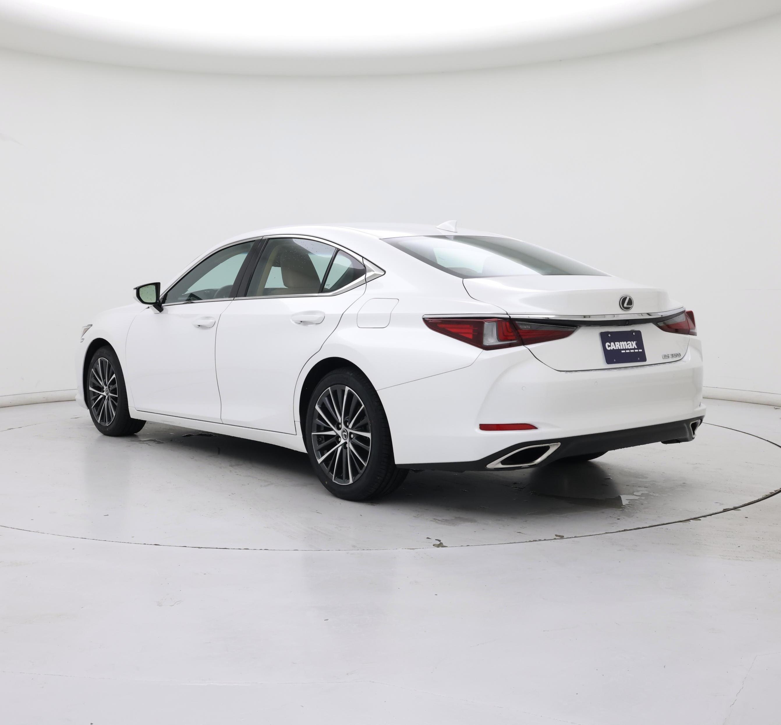 Thumbnail: 2023 Lexus ES - 2