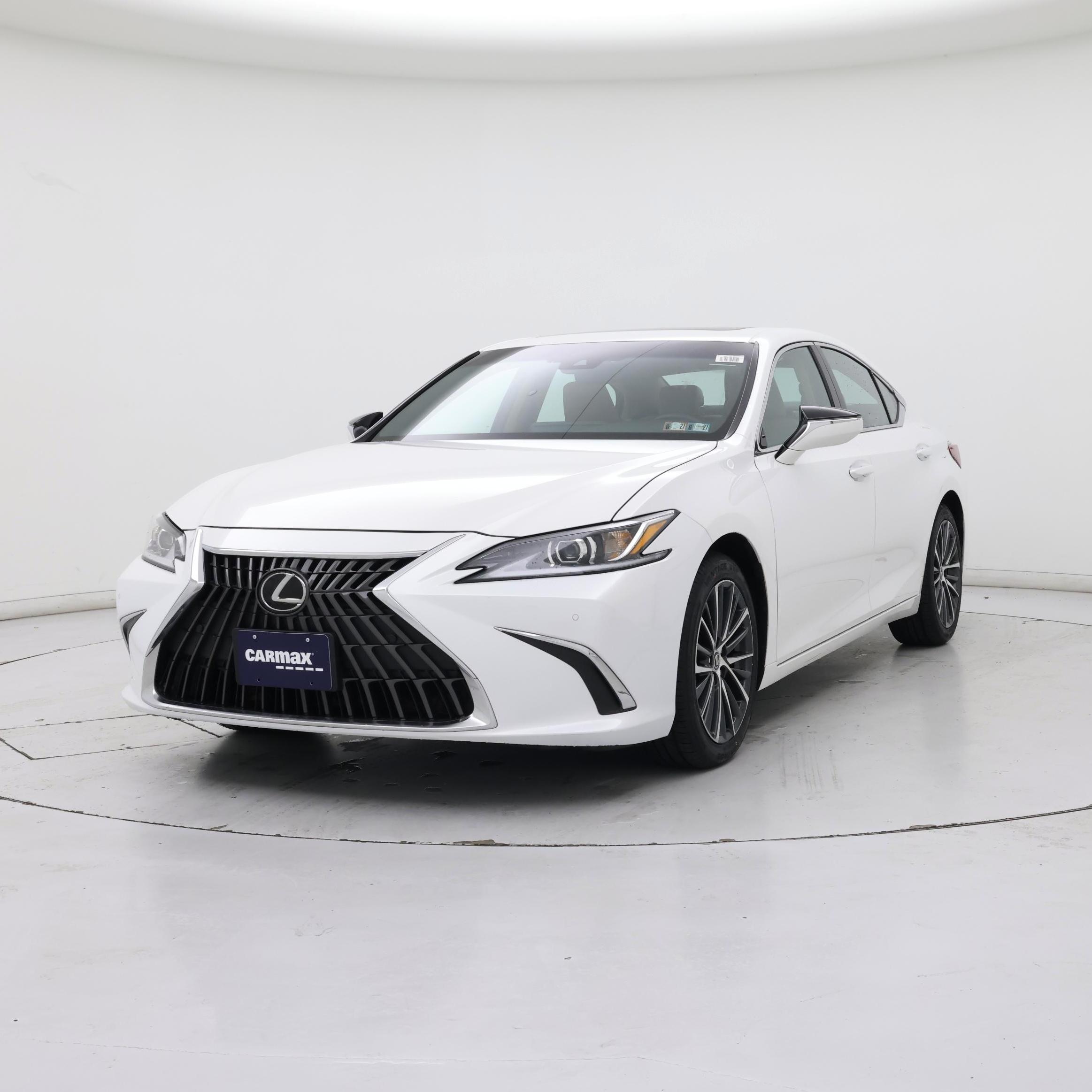 Thumbnail: 2023 Lexus ES - 4