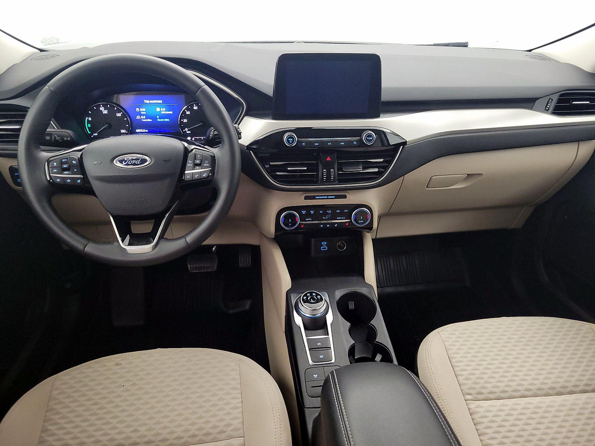 Thumbnail: 2022 Ford Escape - 9
