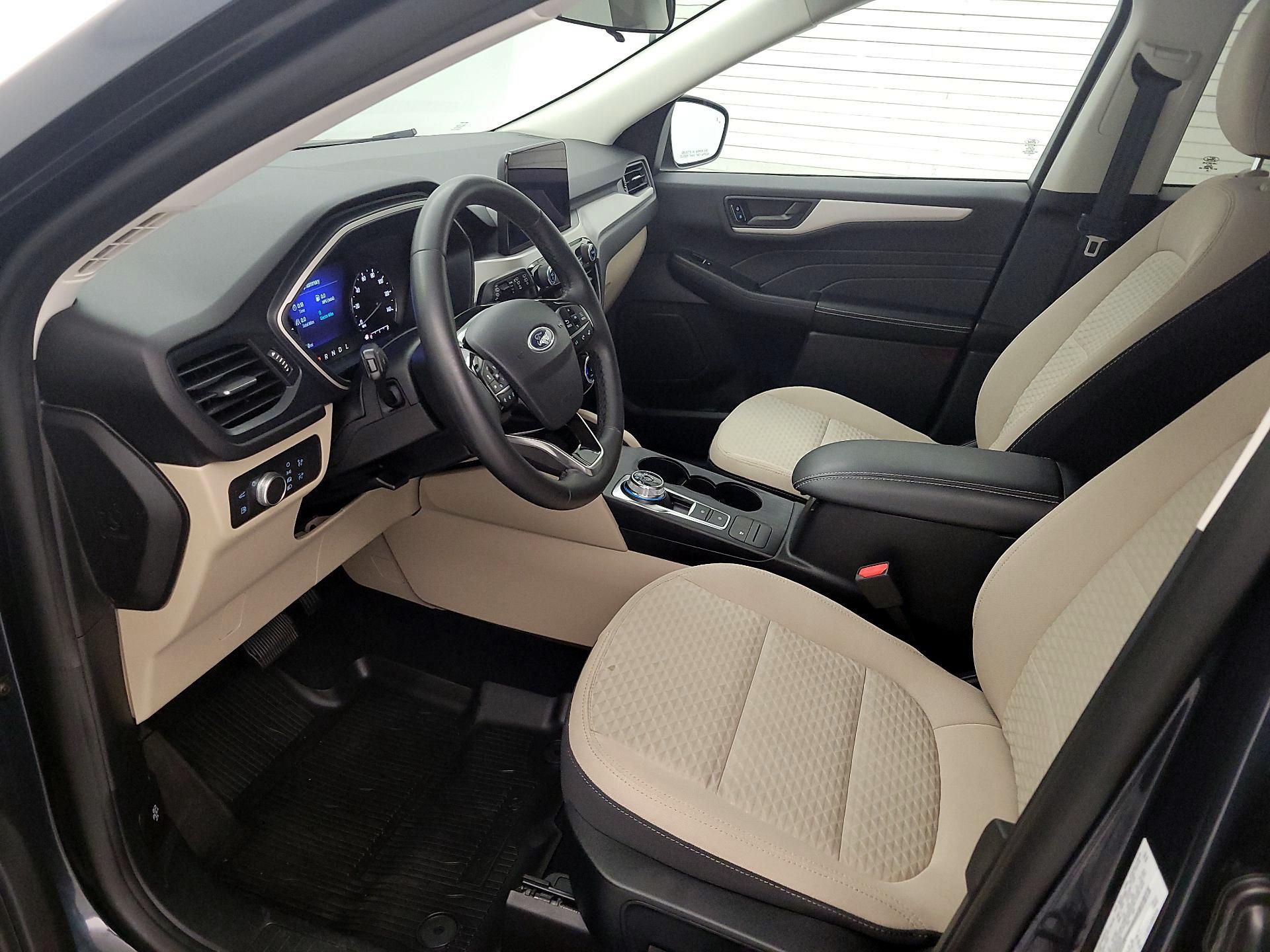 Thumbnail: 2022 Ford Escape - 11