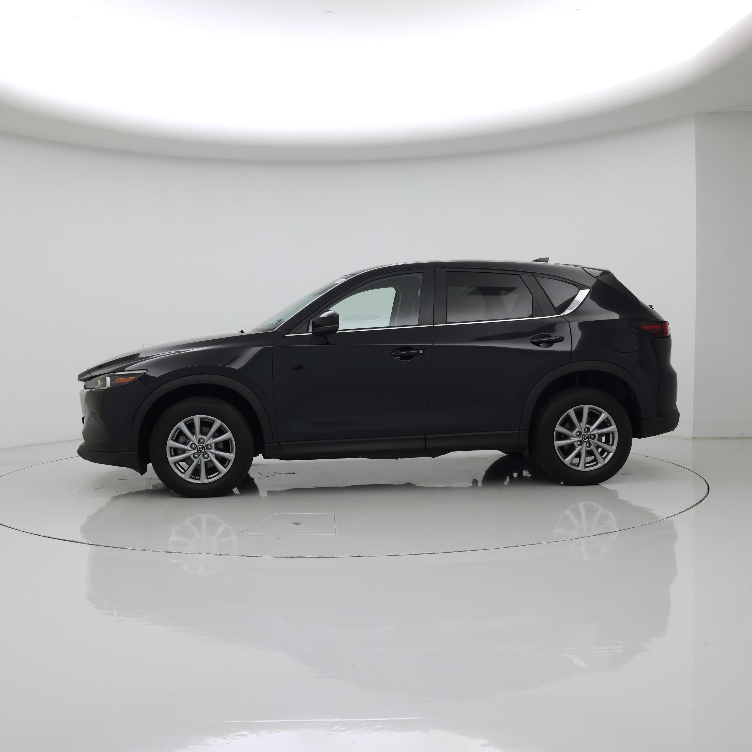 Thumbnail: 2023 Mazda CX-5 - 3