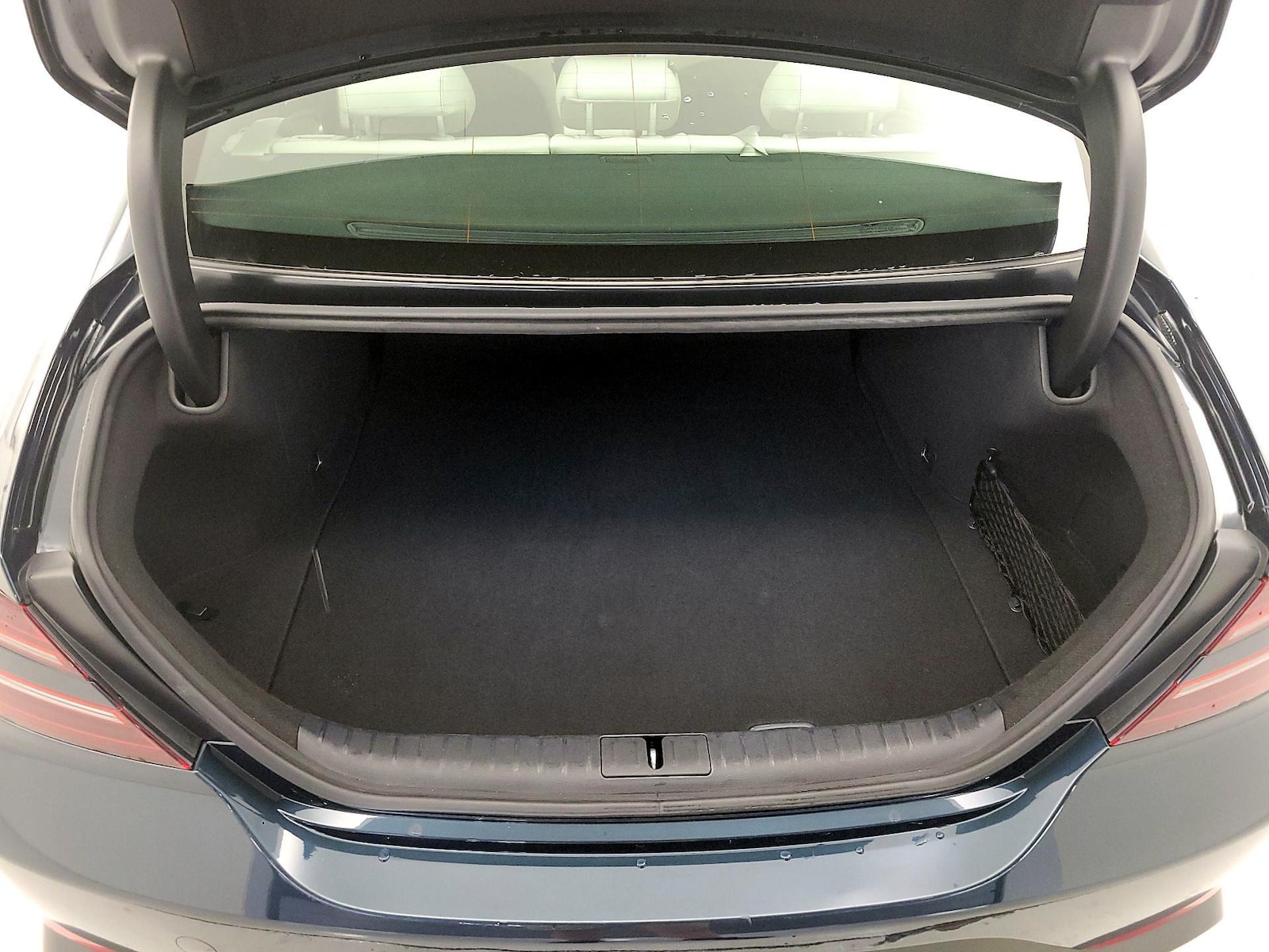 2025 GENESIS G70 Standard - Photo 22