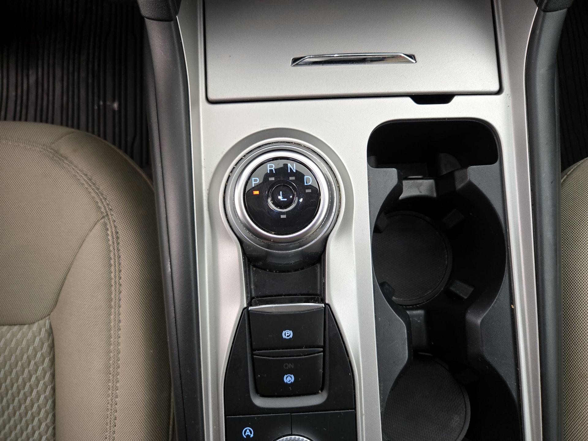 Thumbnail: 2021 Ford Explorer - 17