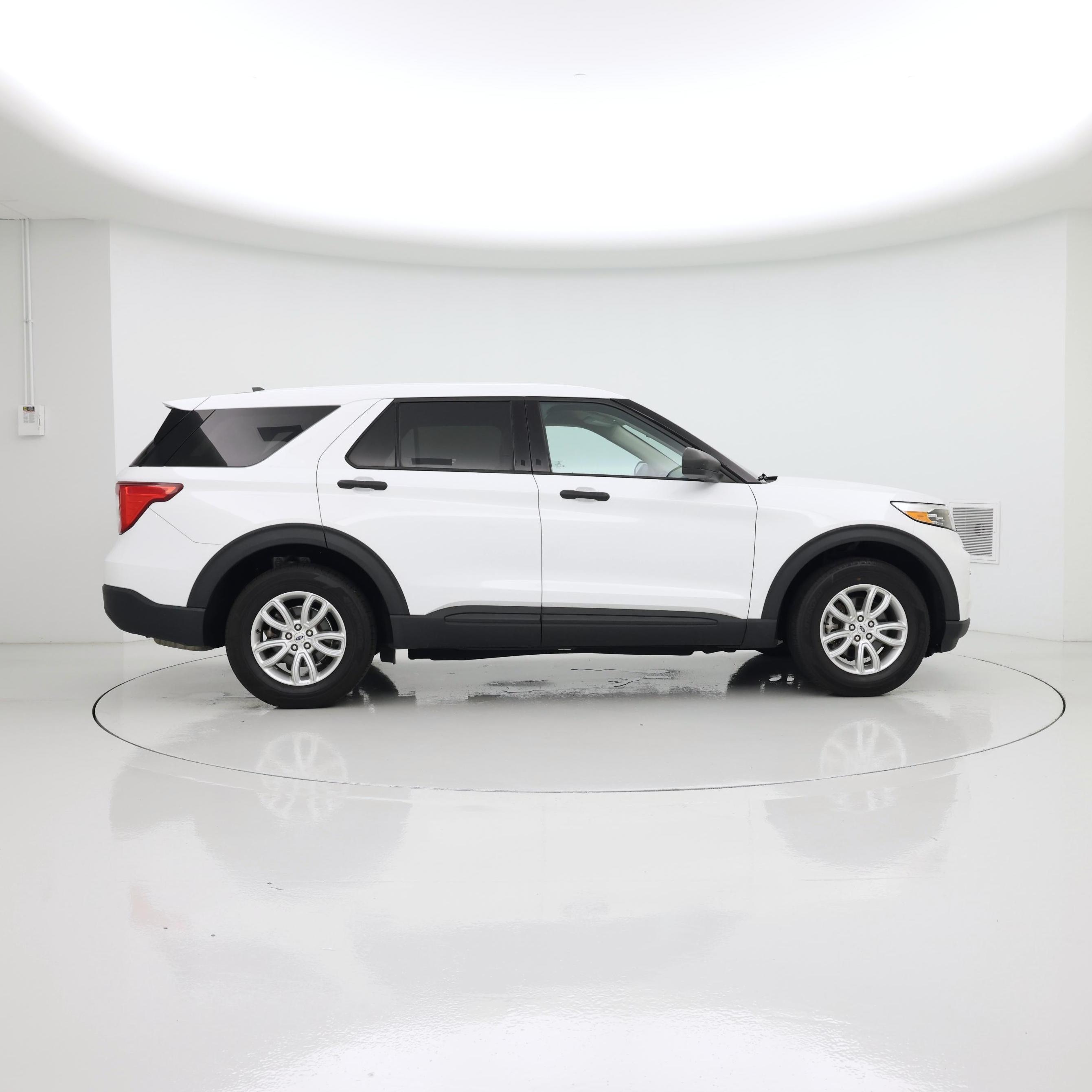Thumbnail: 2021 Ford Explorer - 7