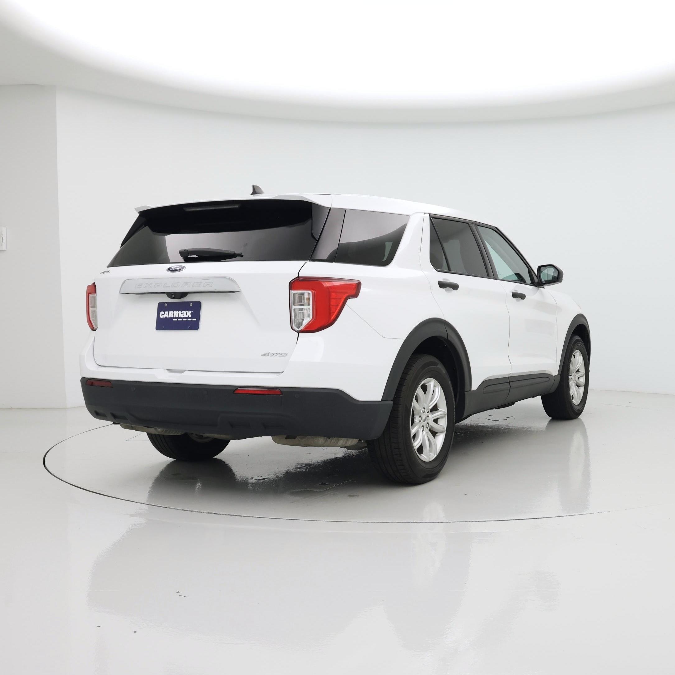 Thumbnail: 2021 Ford Explorer - 8