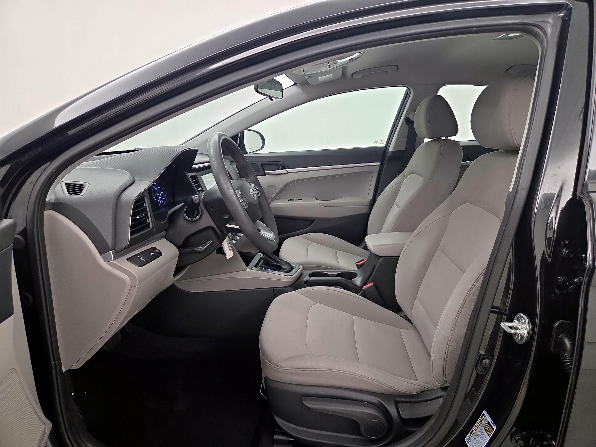 Thumbnail: 2020 Hyundai Elantra - 11