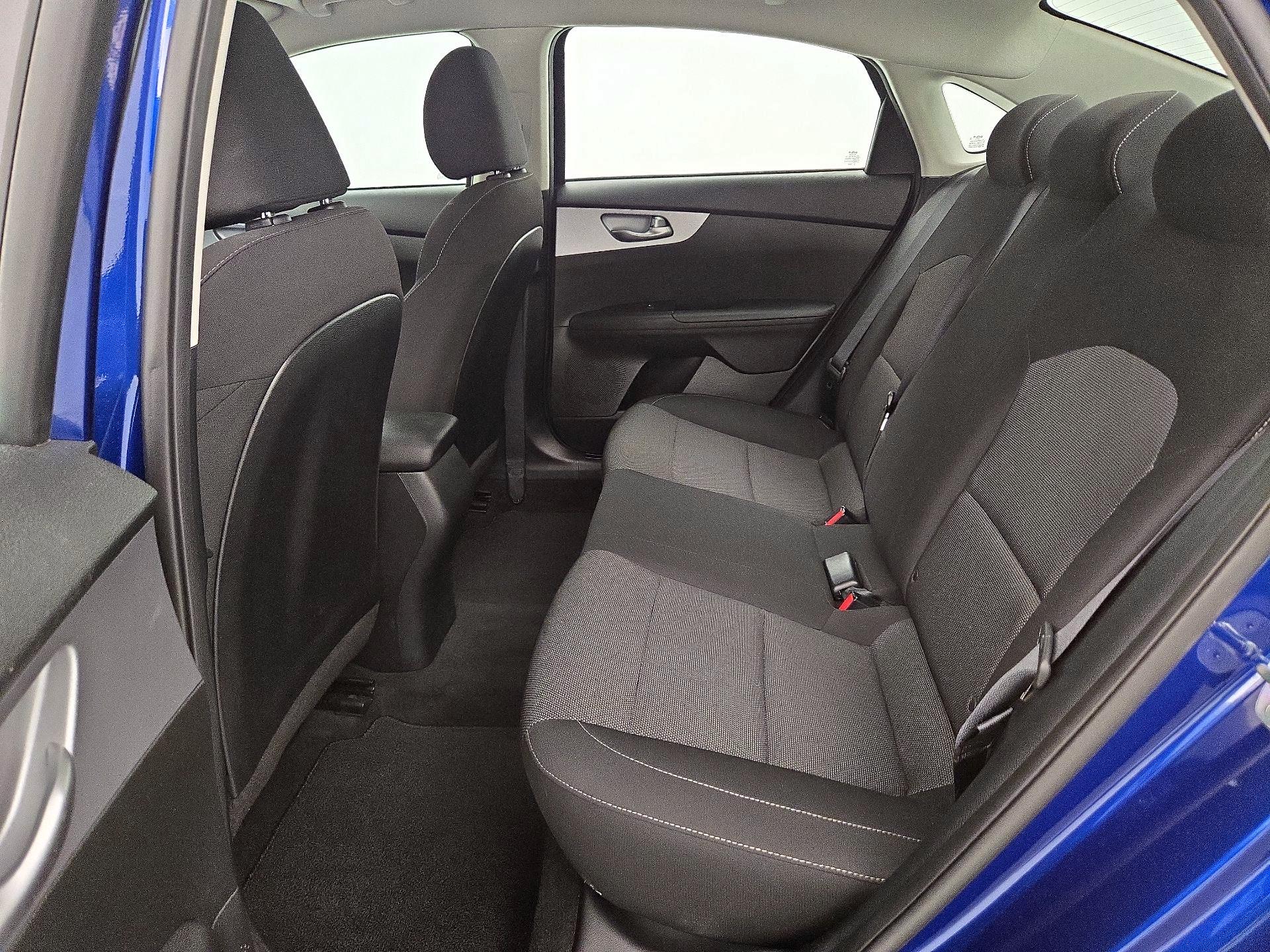Thumbnail: 2023 Kia Forte - 19