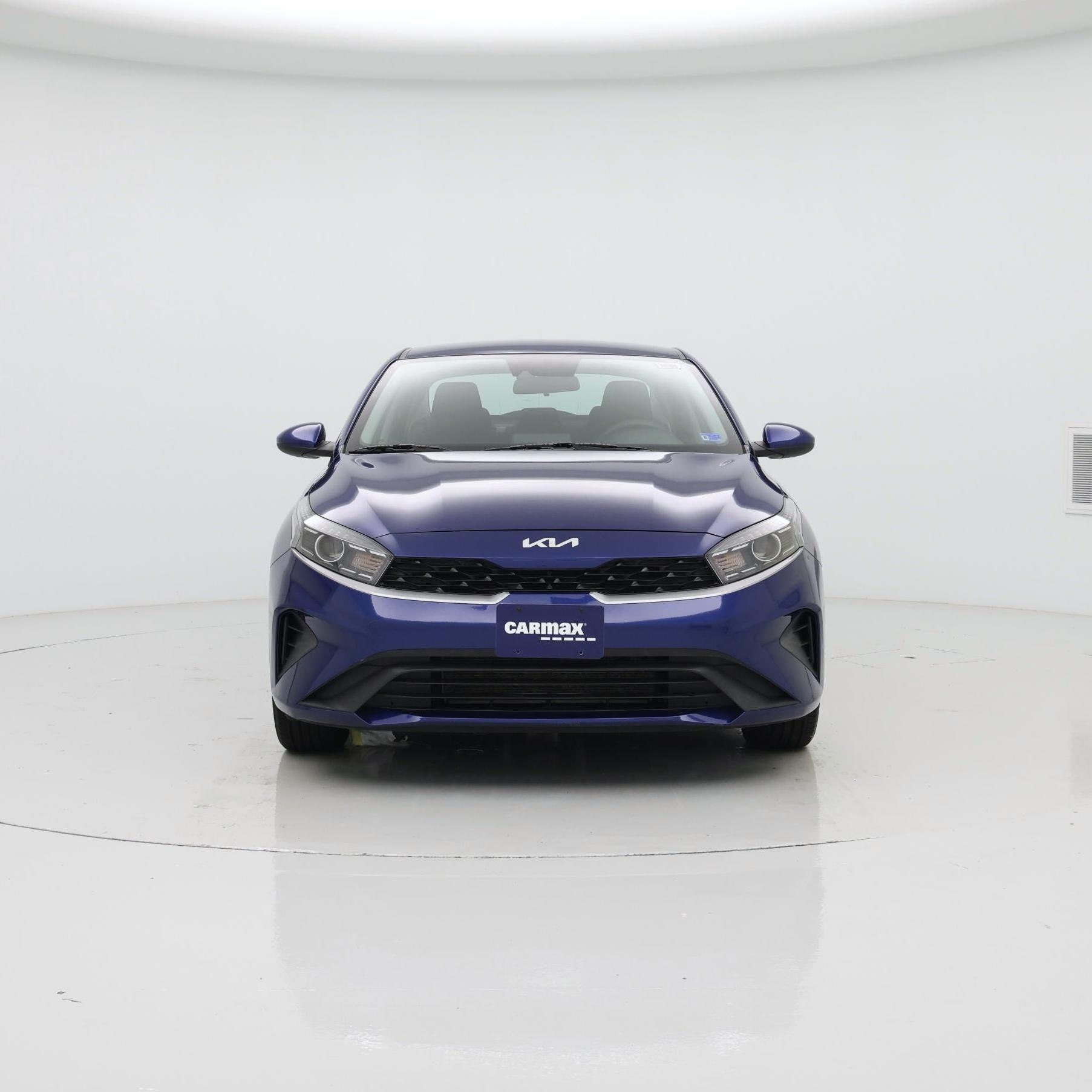 Thumbnail: 2023 Kia Forte - 5