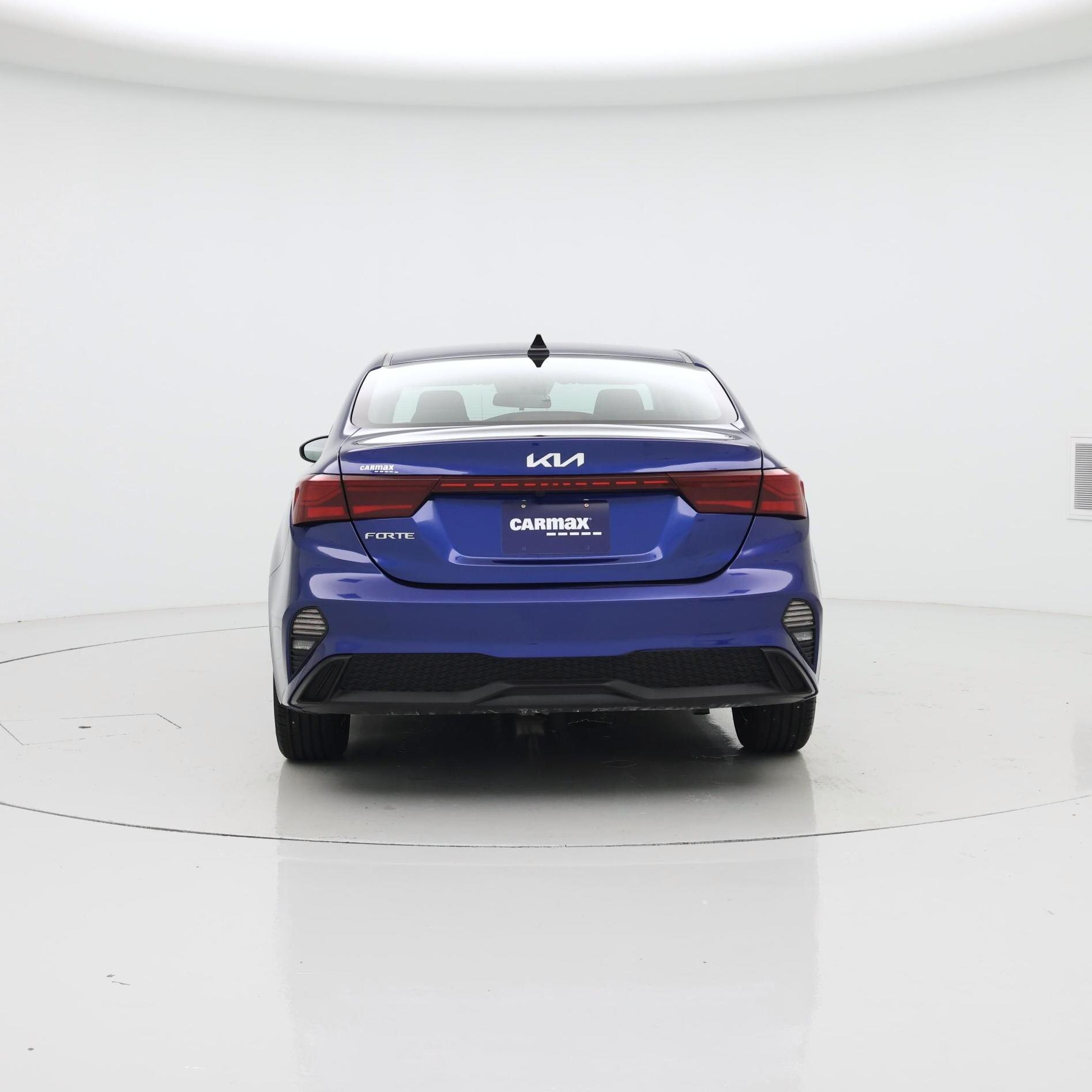 Thumbnail: 2023 Kia Forte - 6