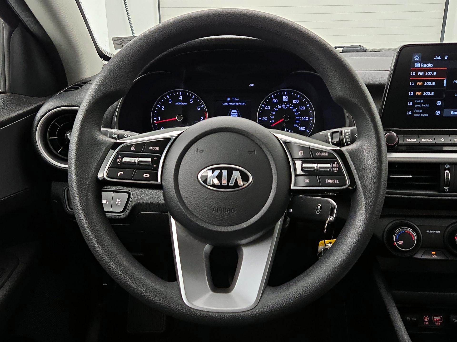 Thumbnail: 2021 Kia Forte - 10