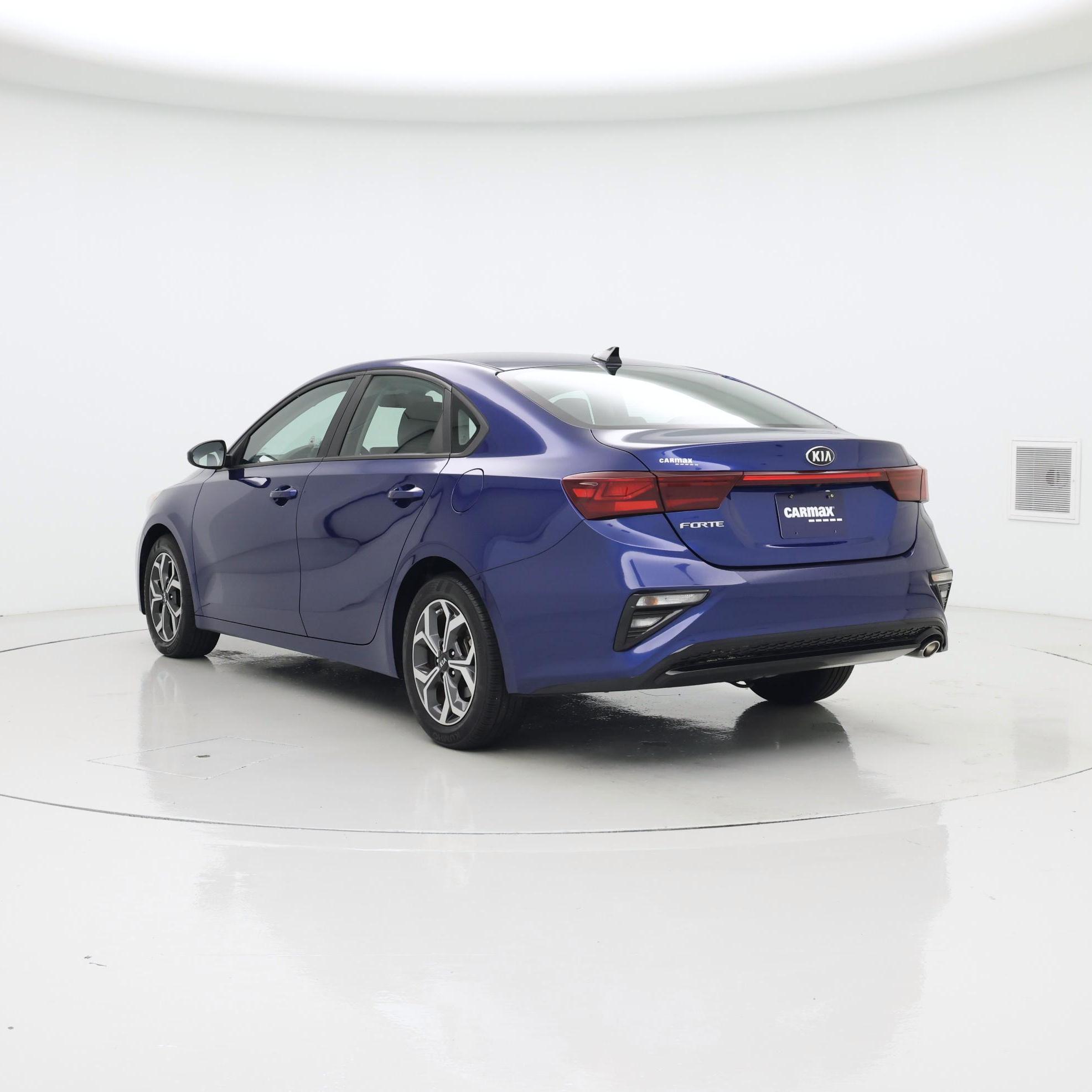 Thumbnail: 2021 Kia Forte - 2