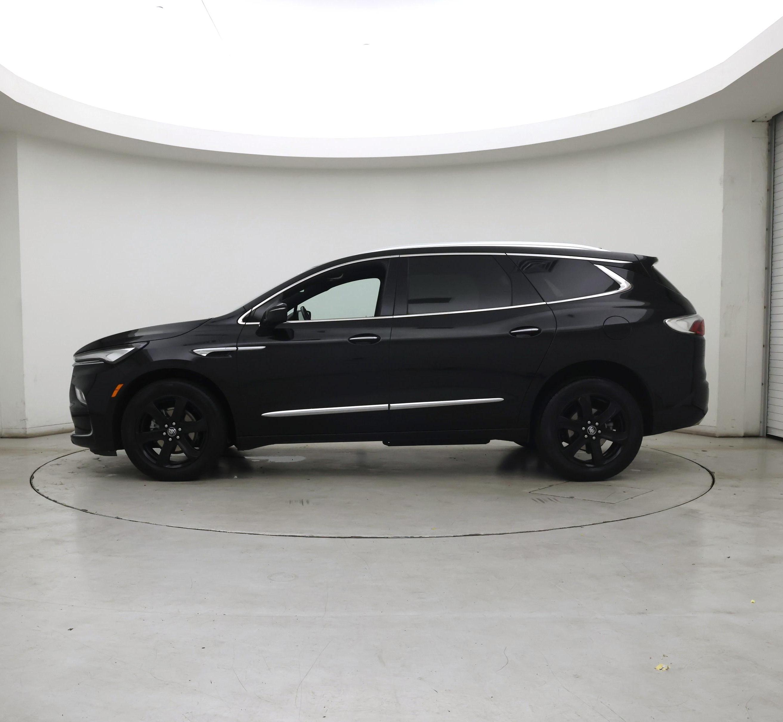 Thumbnail: 2023 Buick Enclave - 3