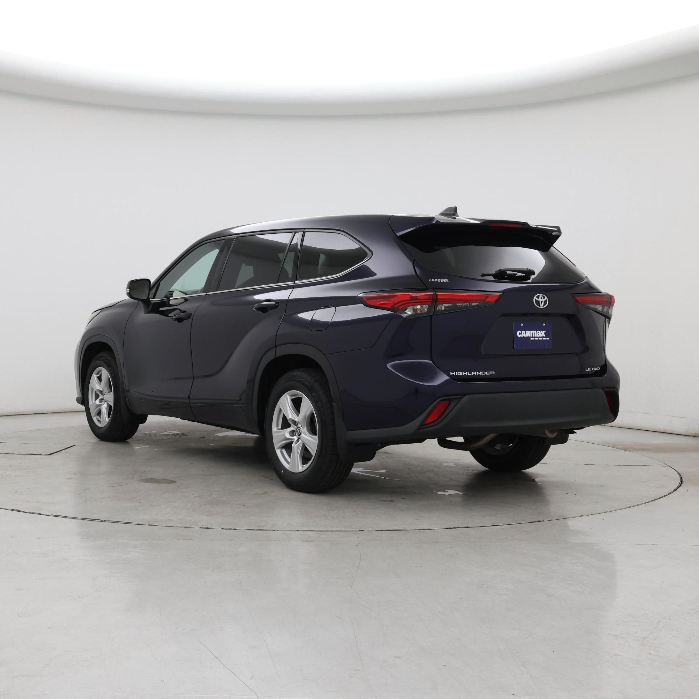 Thumbnail: 2022 Toyota Highlander - 2