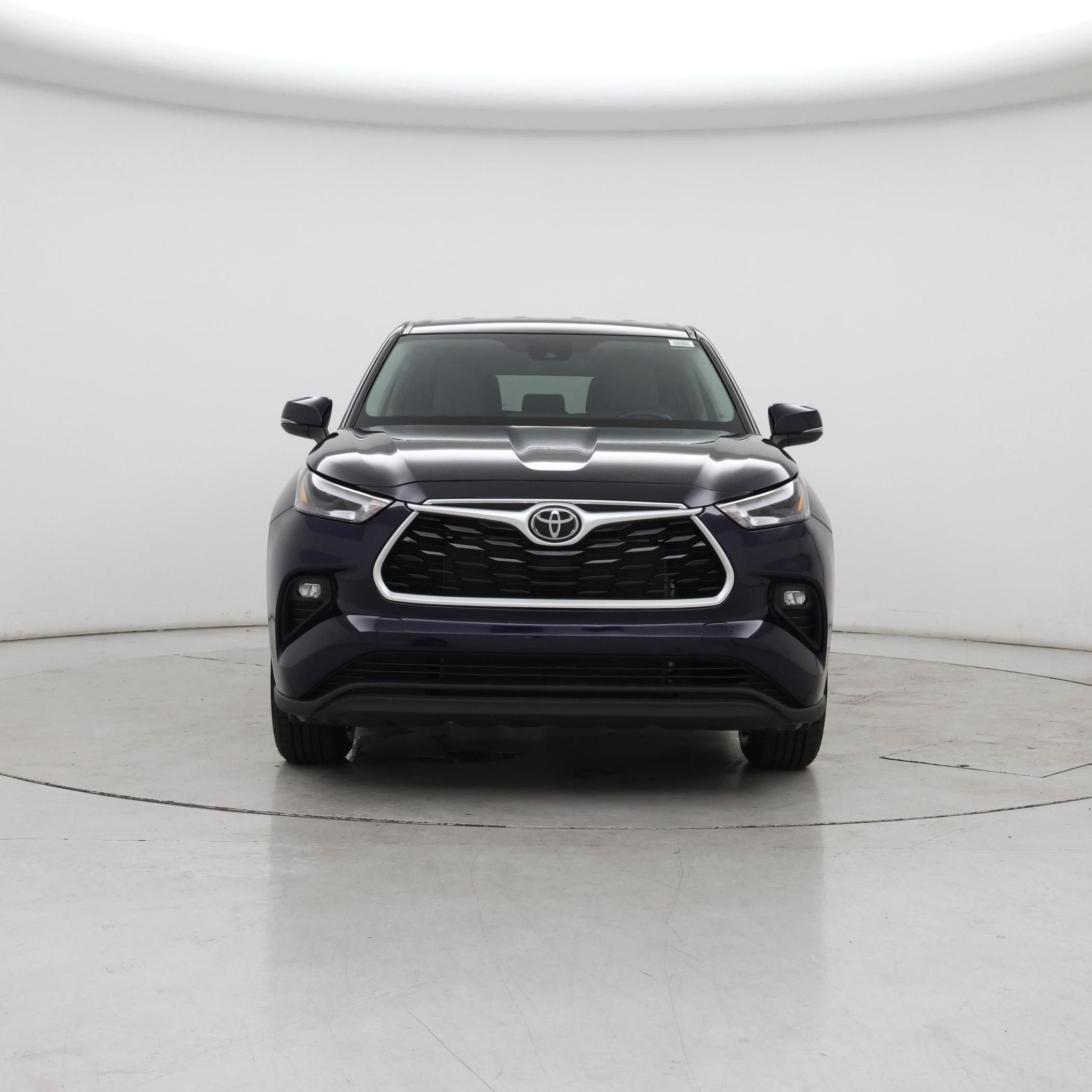 Thumbnail: 2022 Toyota Highlander - 5