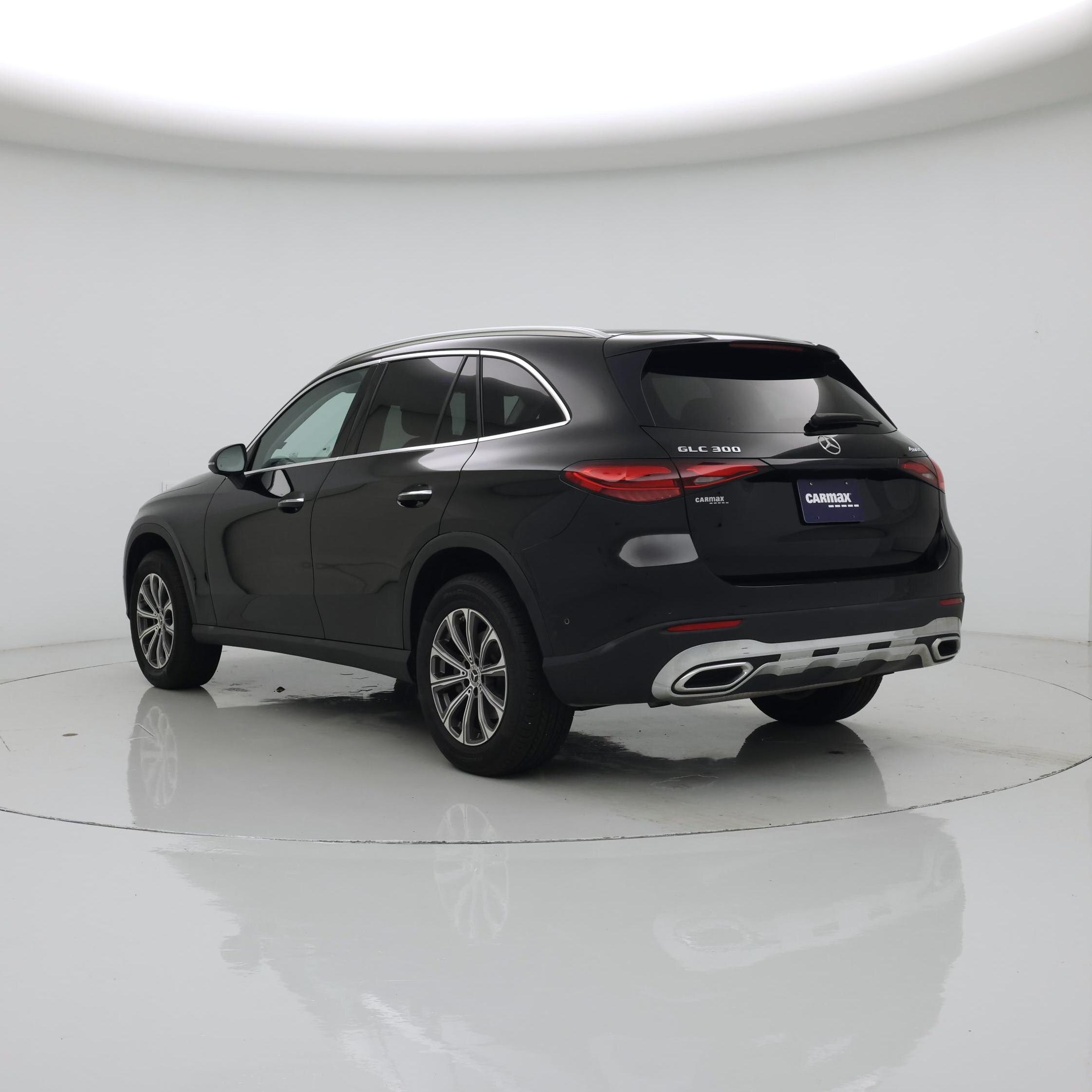 Thumbnail: 2023 Mercedes-Benz GLC - 2