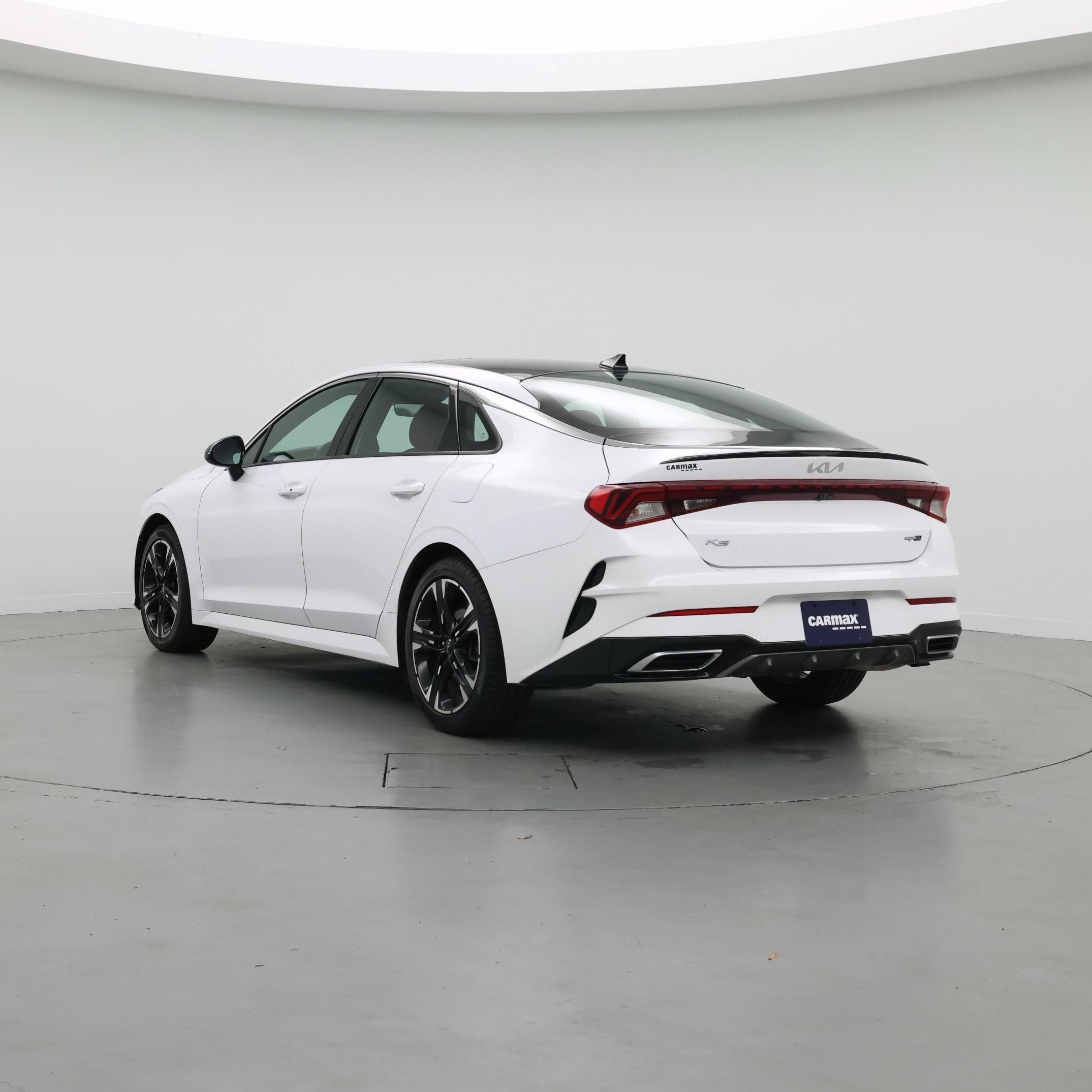 Thumbnail: 2022 Kia K5 - 2