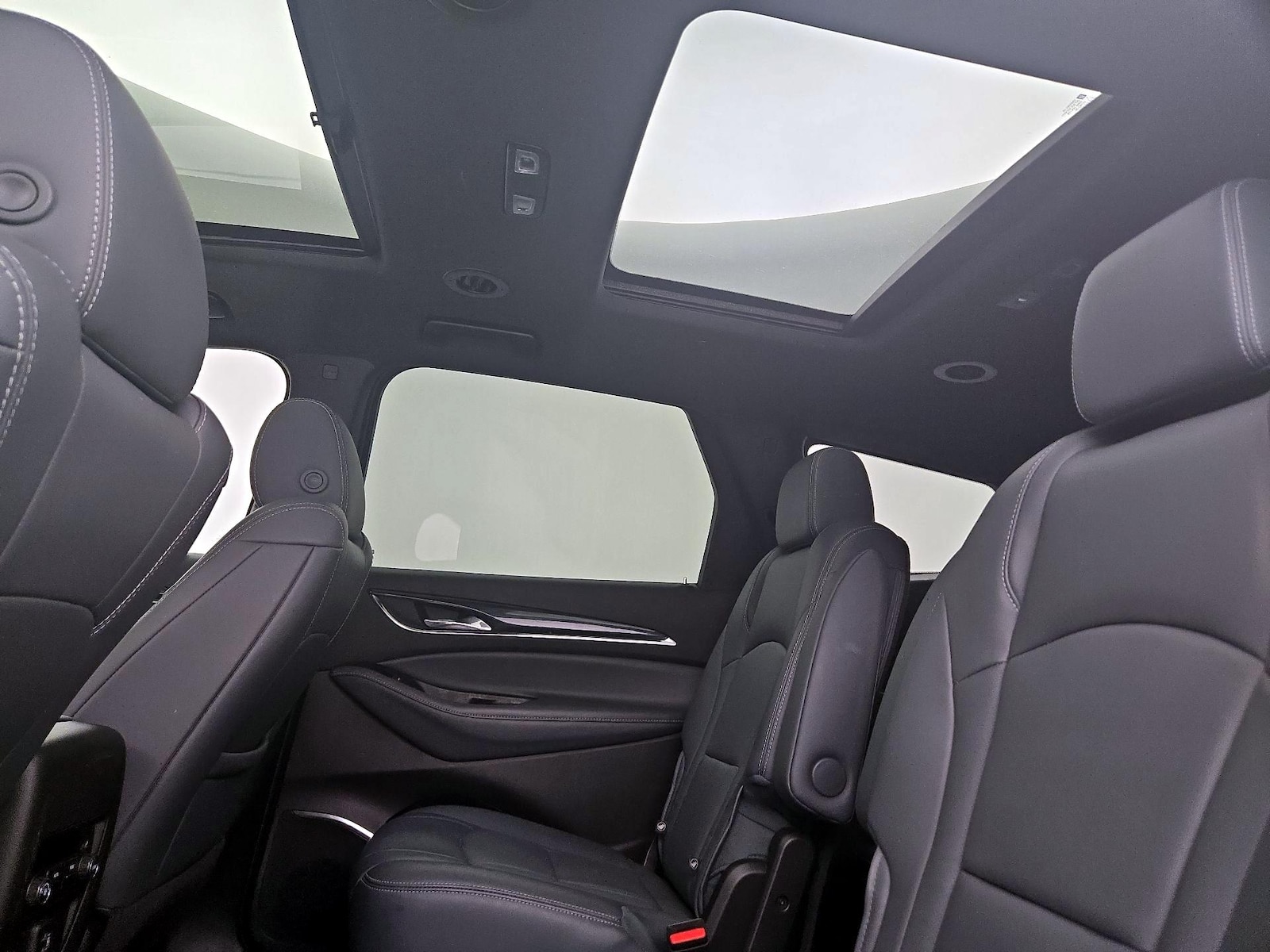 2023 Buick Enclave Essence - Photo 26
