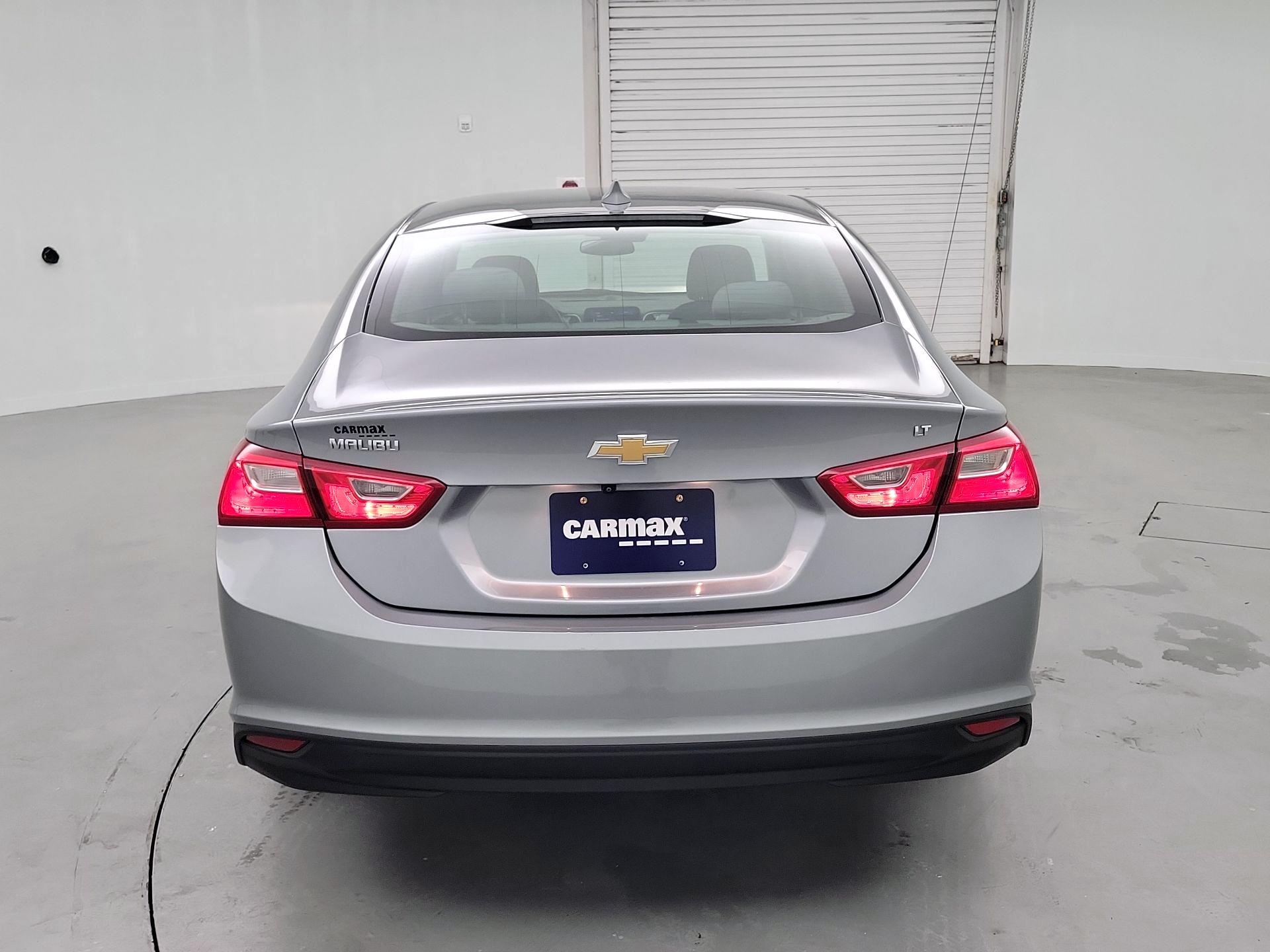 Thumbnail: 2023 Chevrolet Malibu - 6