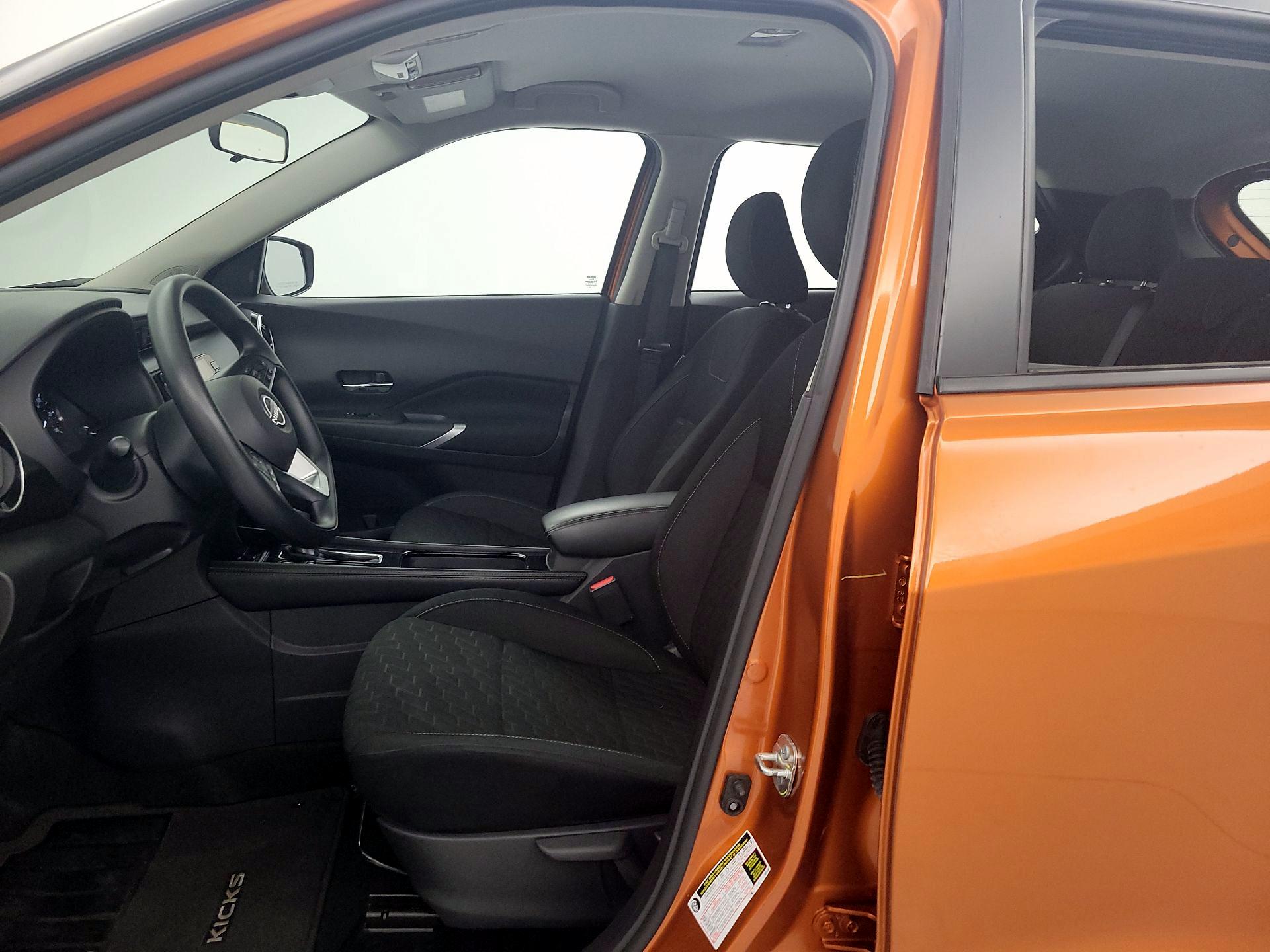 Thumbnail: 2023 Nissan Kicks - 11