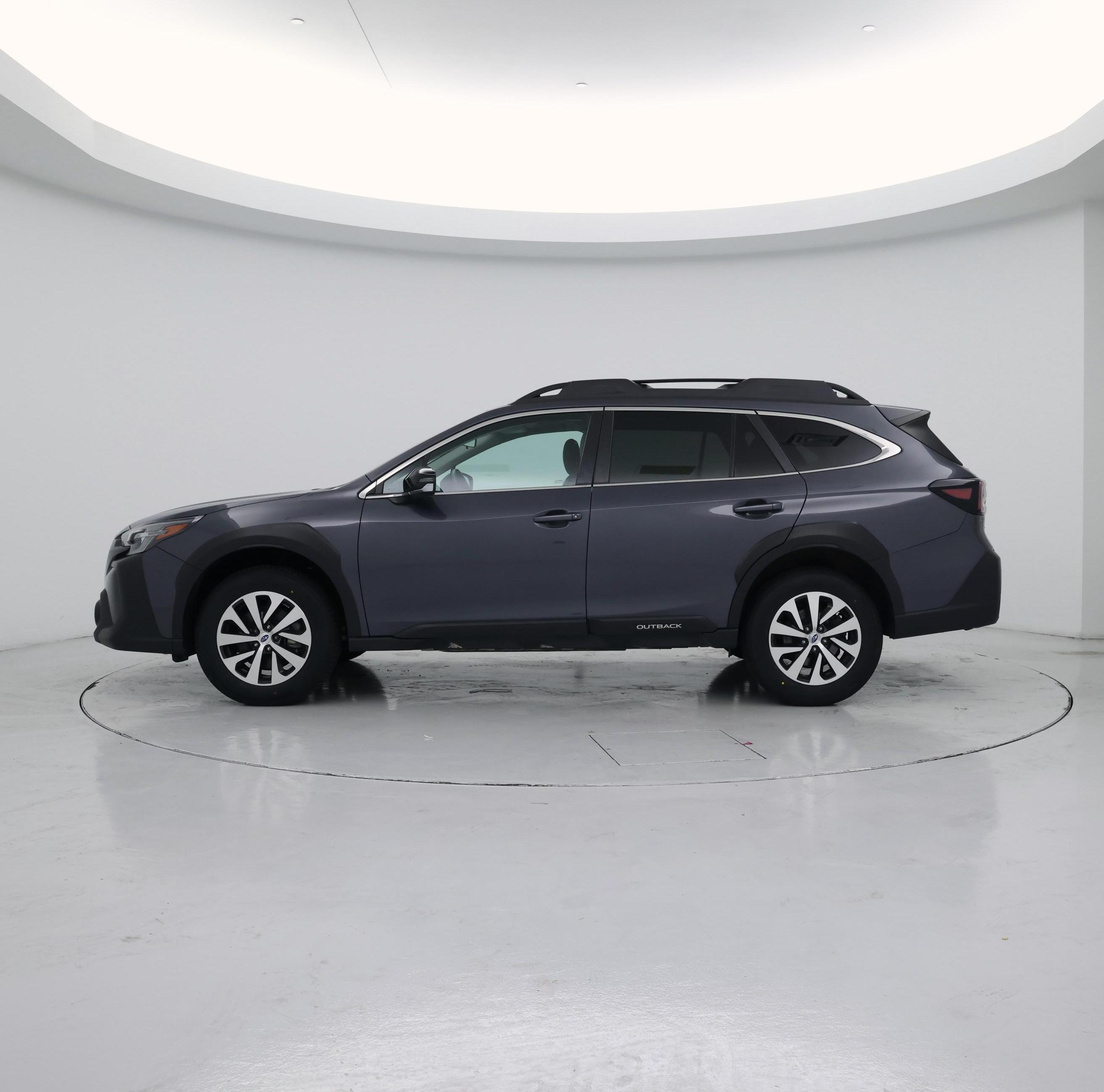 Thumbnail: 2023 Subaru Outback - 3