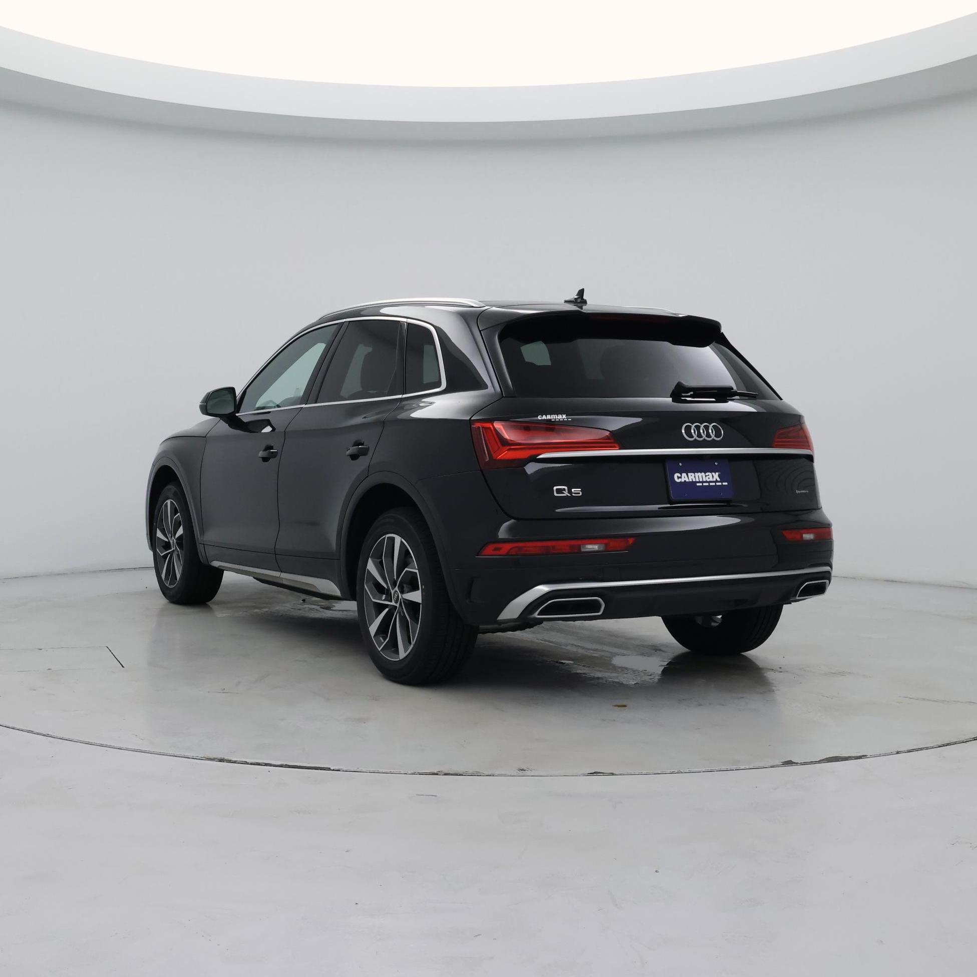 Thumbnail: 2023 Audi Q5 - 2
