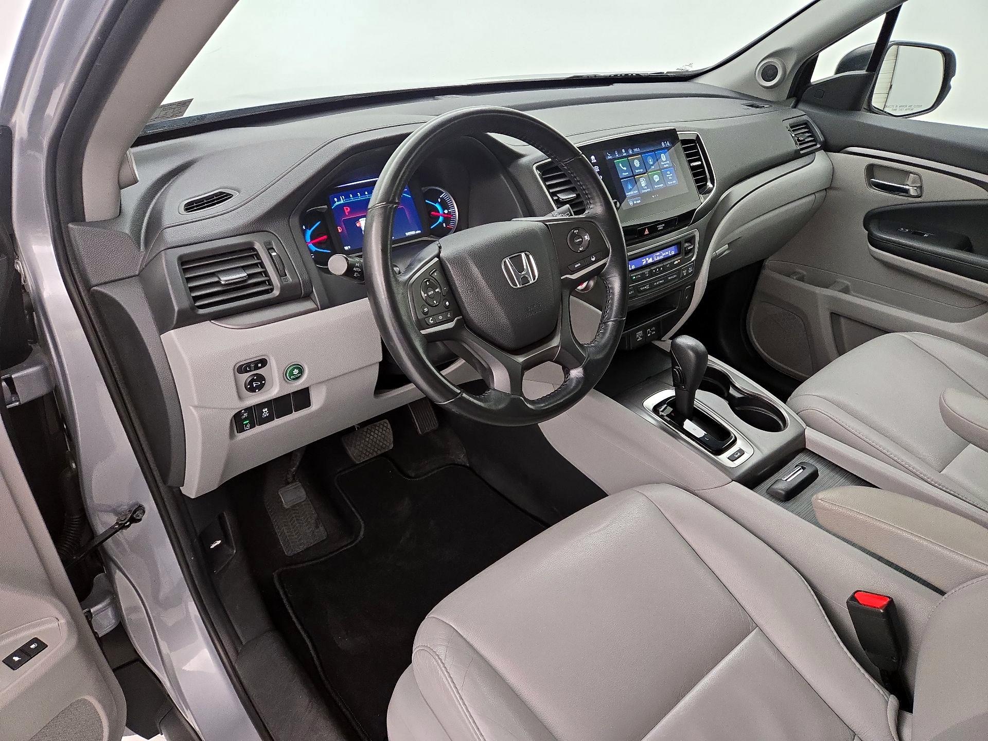 Thumbnail: 2020 Honda Pilot - 11