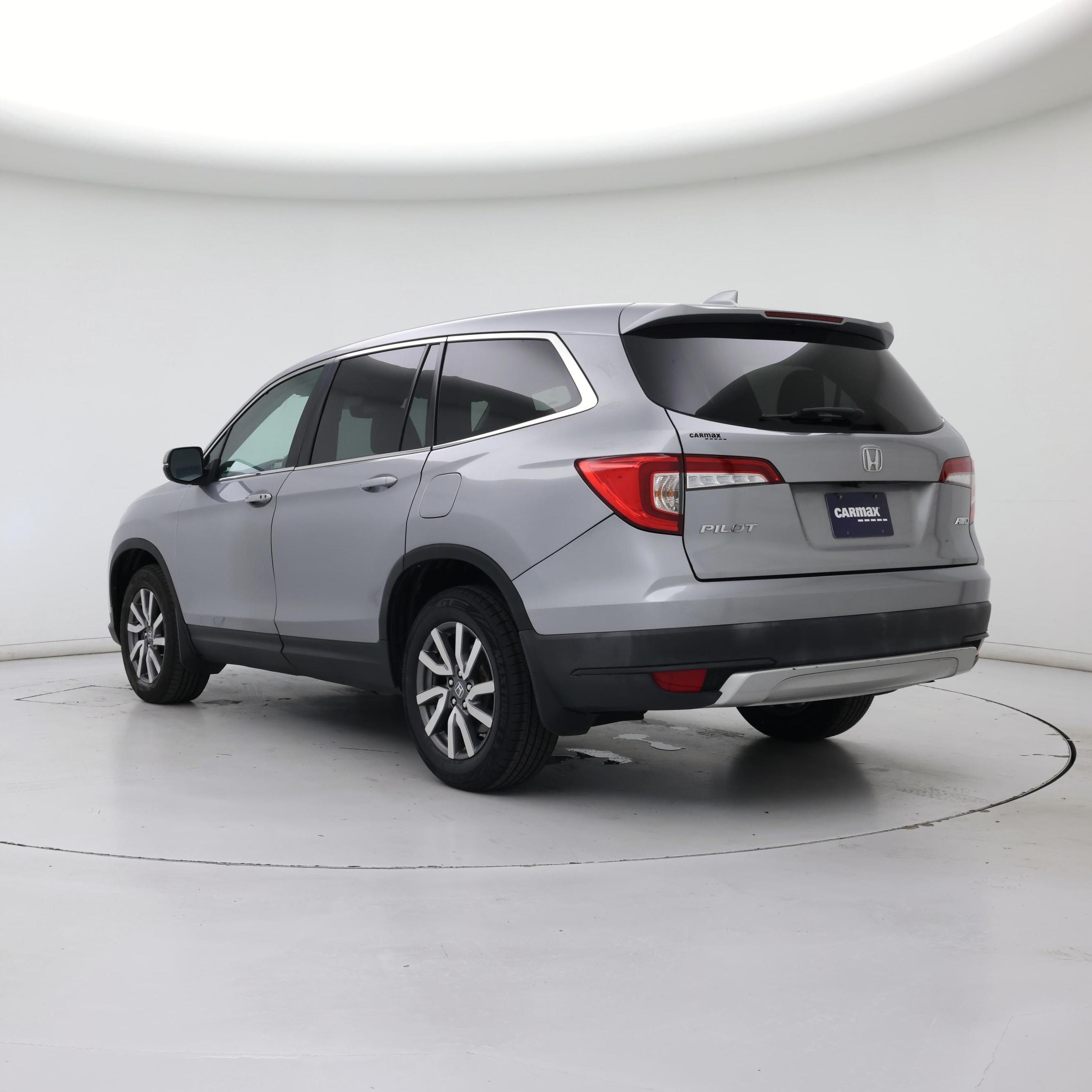 Thumbnail: 2020 Honda Pilot - 2