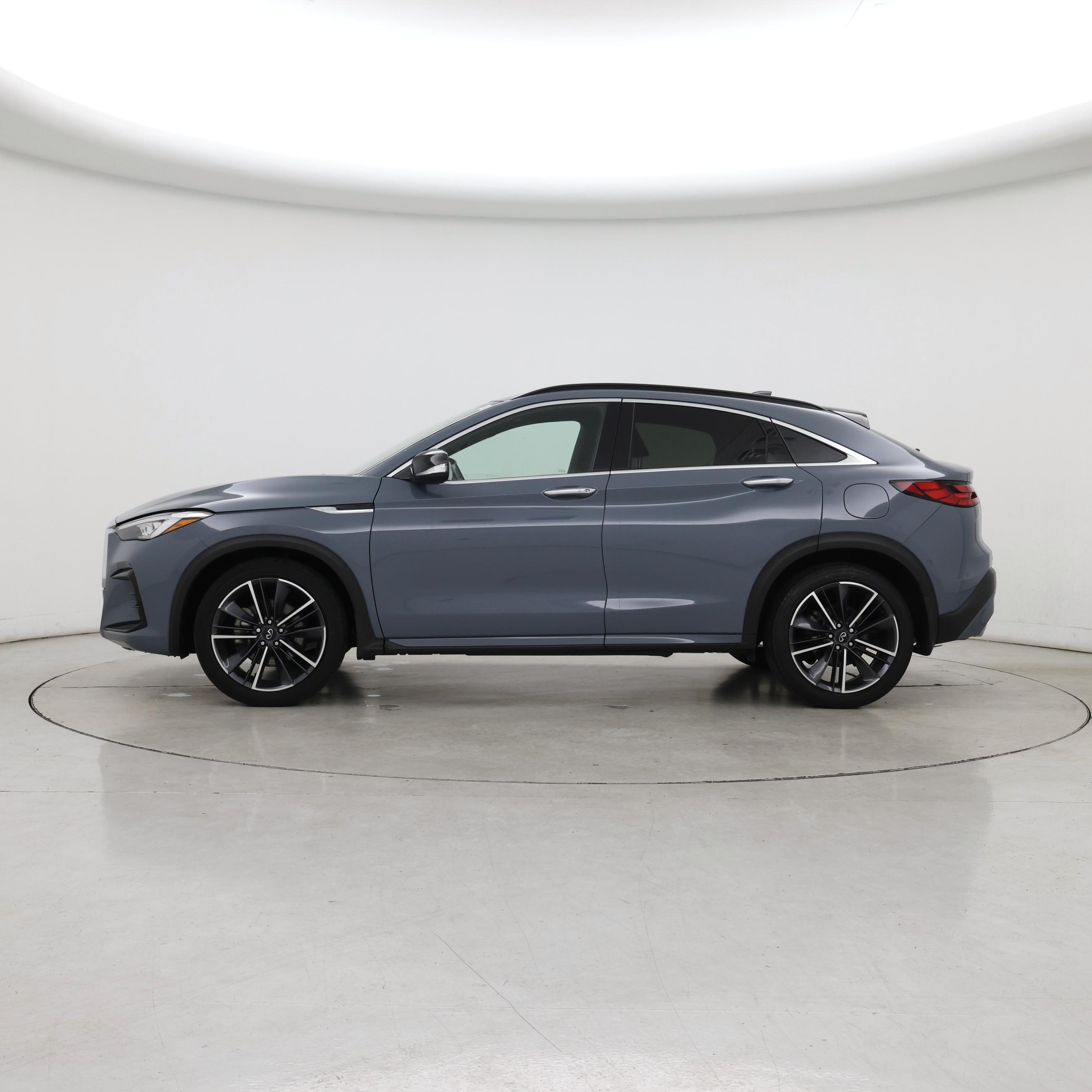 Thumbnail: 2023 INFINITI QX55 - 3