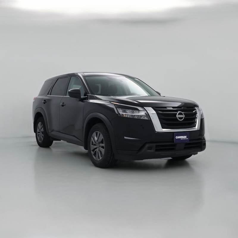 2023 Nissan Pathfinder S