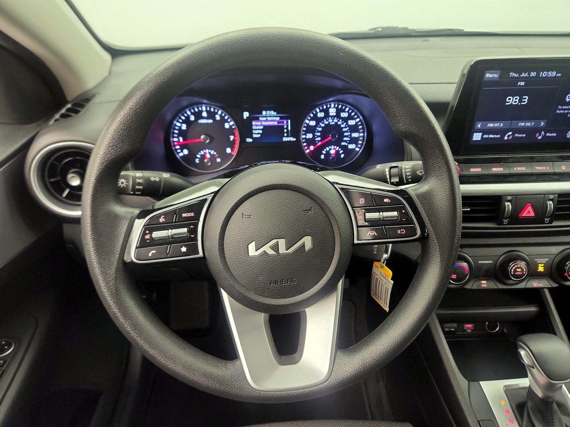 Thumbnail: 2023 Kia Forte - 10