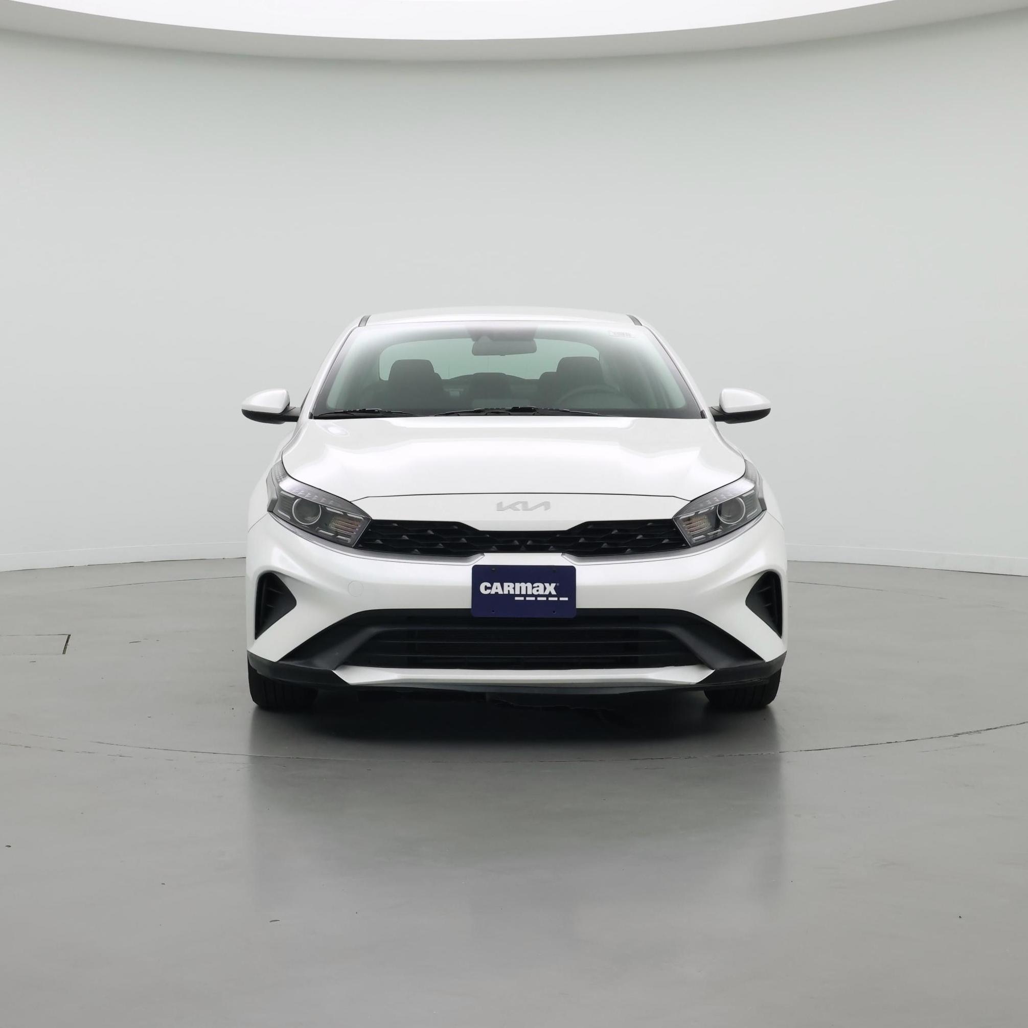 Thumbnail: 2023 Kia Forte - 5