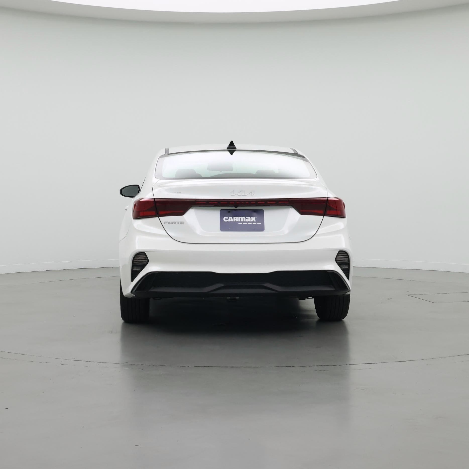 Thumbnail: 2023 Kia Forte - 6