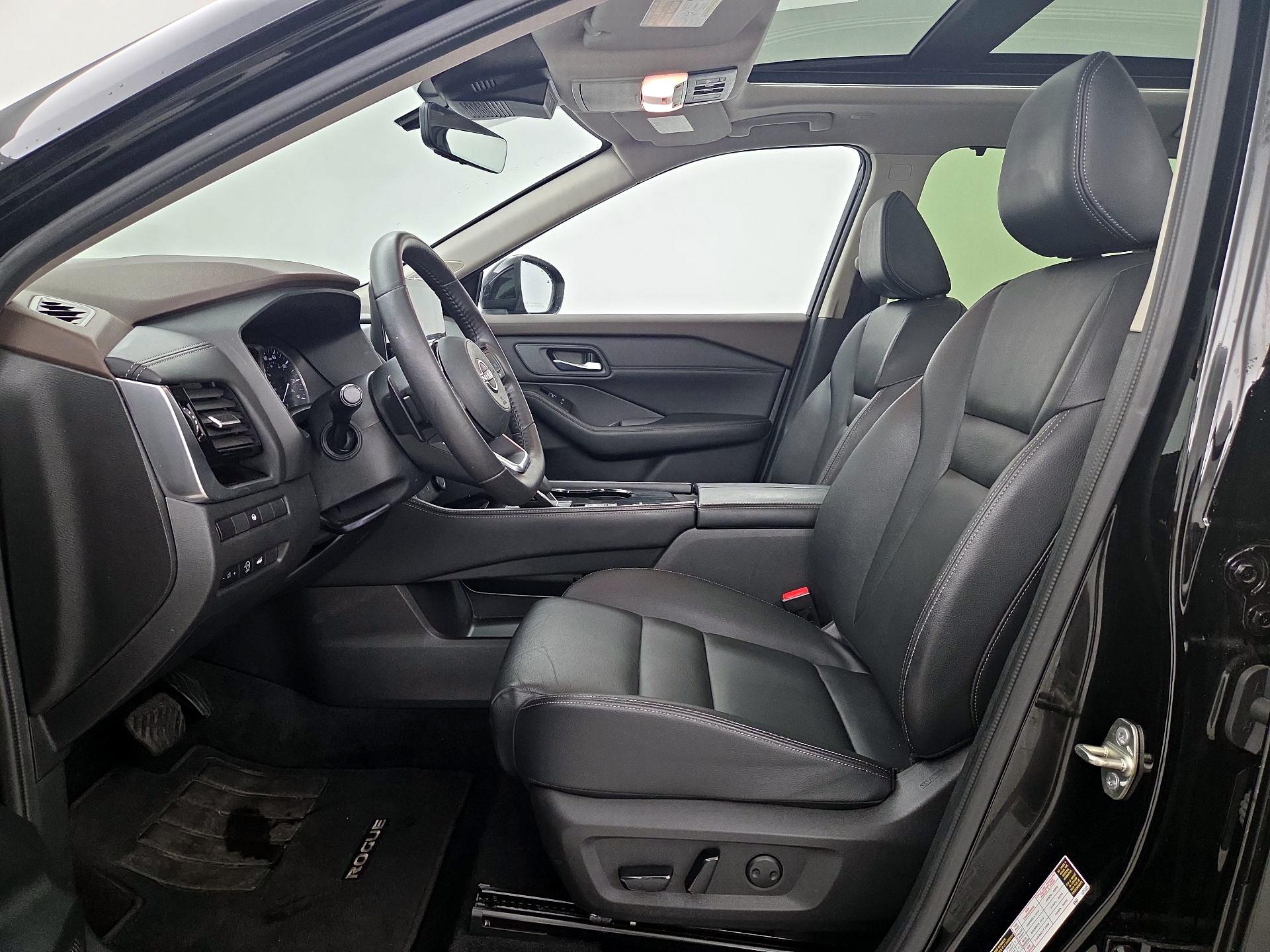 Thumbnail: 2023 Nissan Rogue - 11