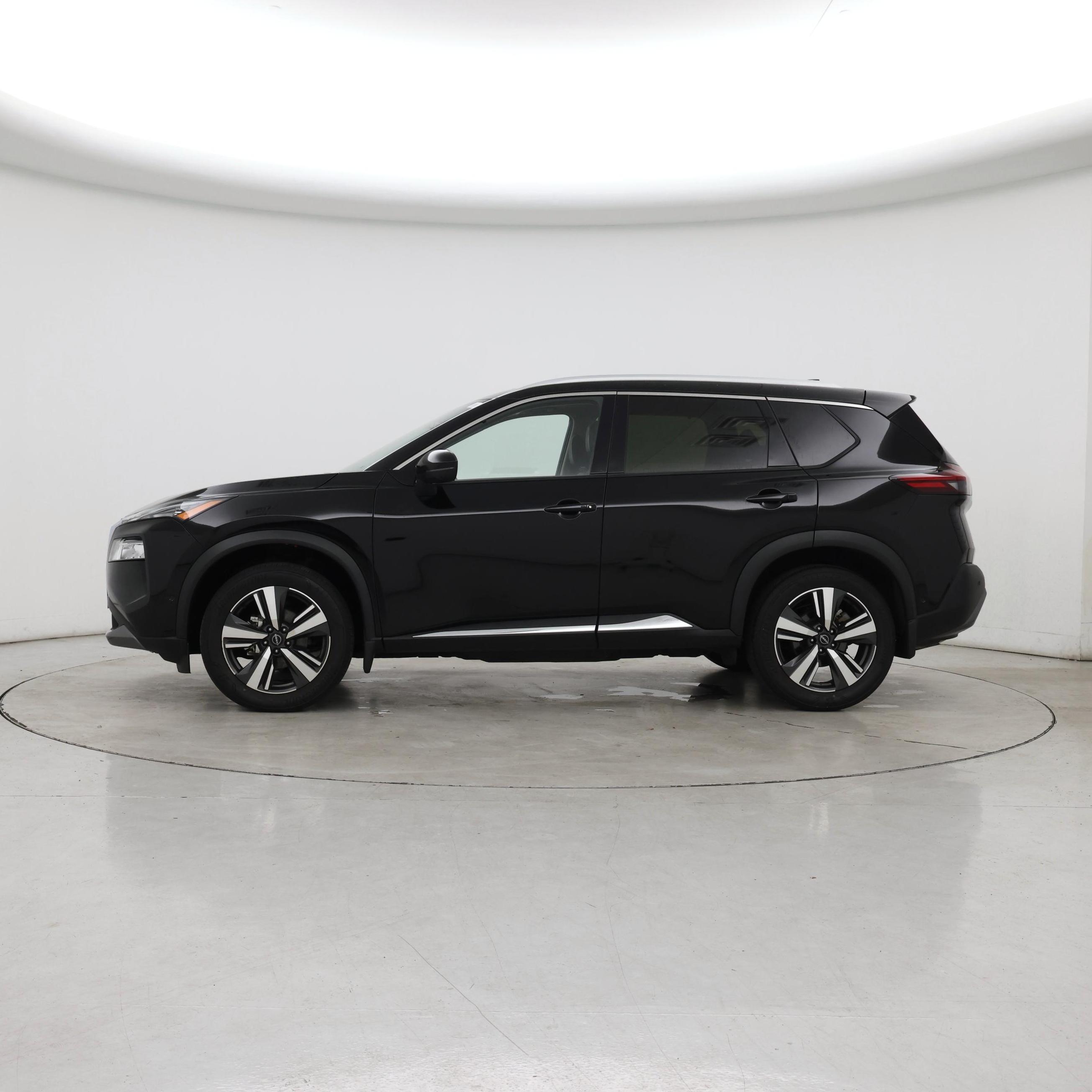Thumbnail: 2023 Nissan Rogue - 3