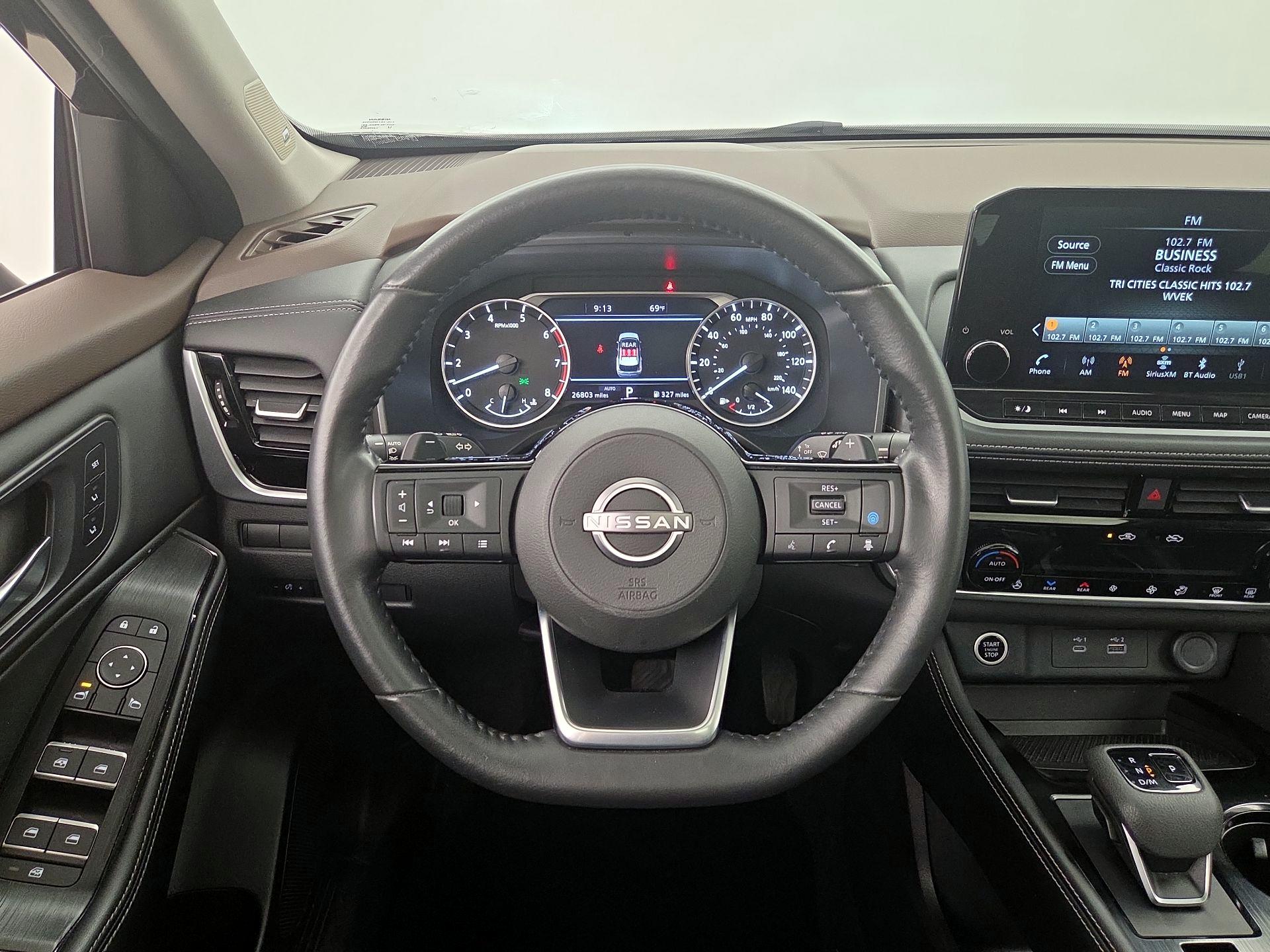 Thumbnail: 2023 Nissan Rogue - 10