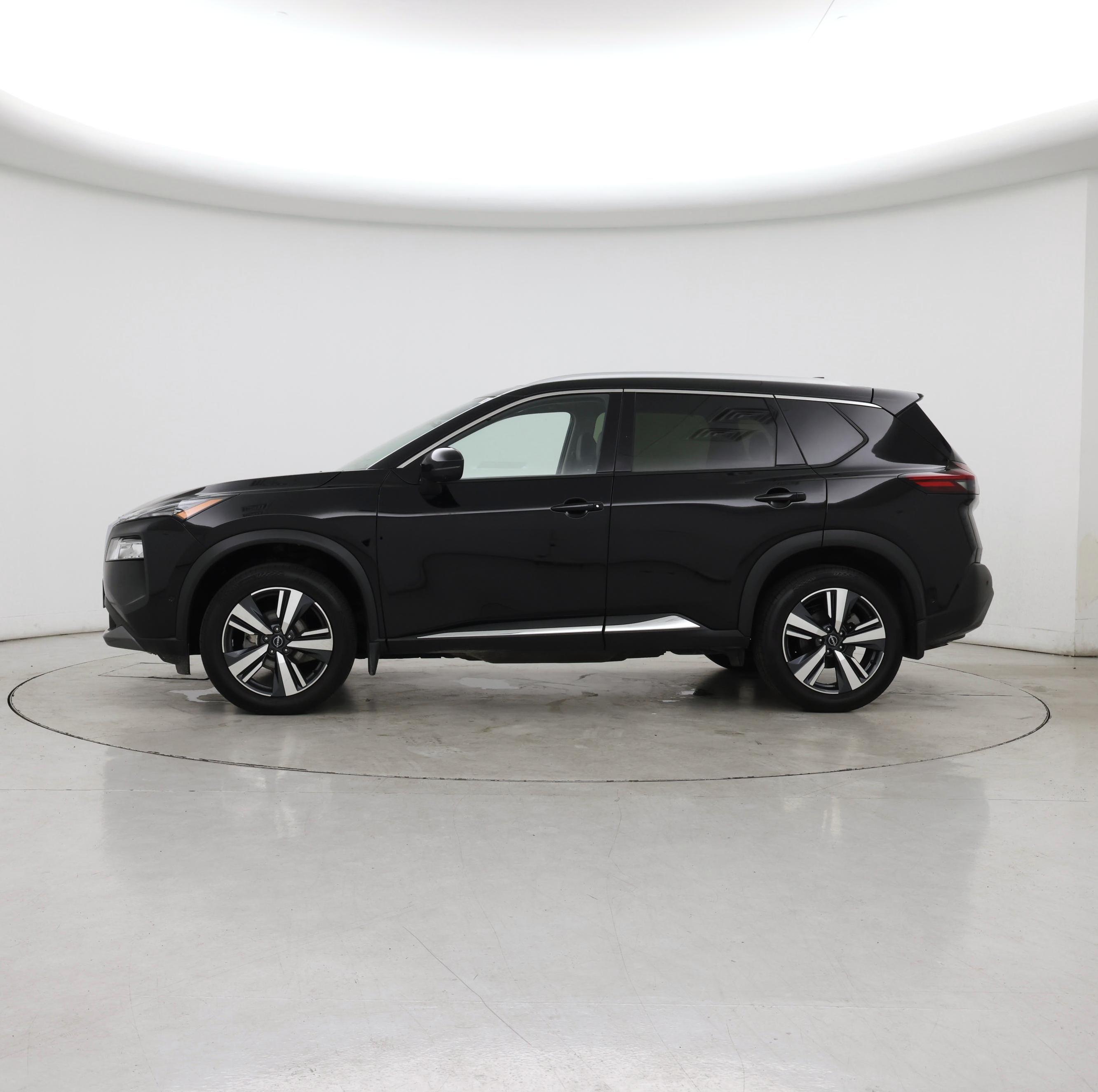 Thumbnail: 2023 Nissan Rogue - 3