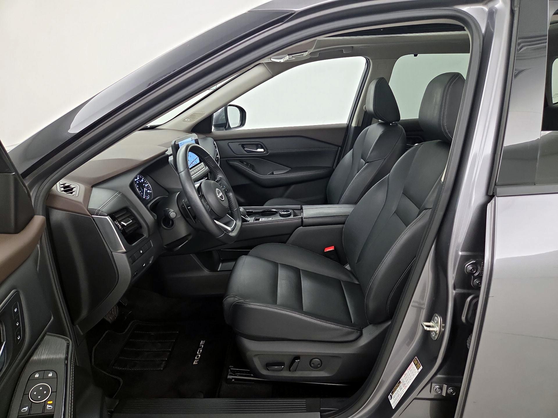 Thumbnail: 2023 Nissan Rogue - 9