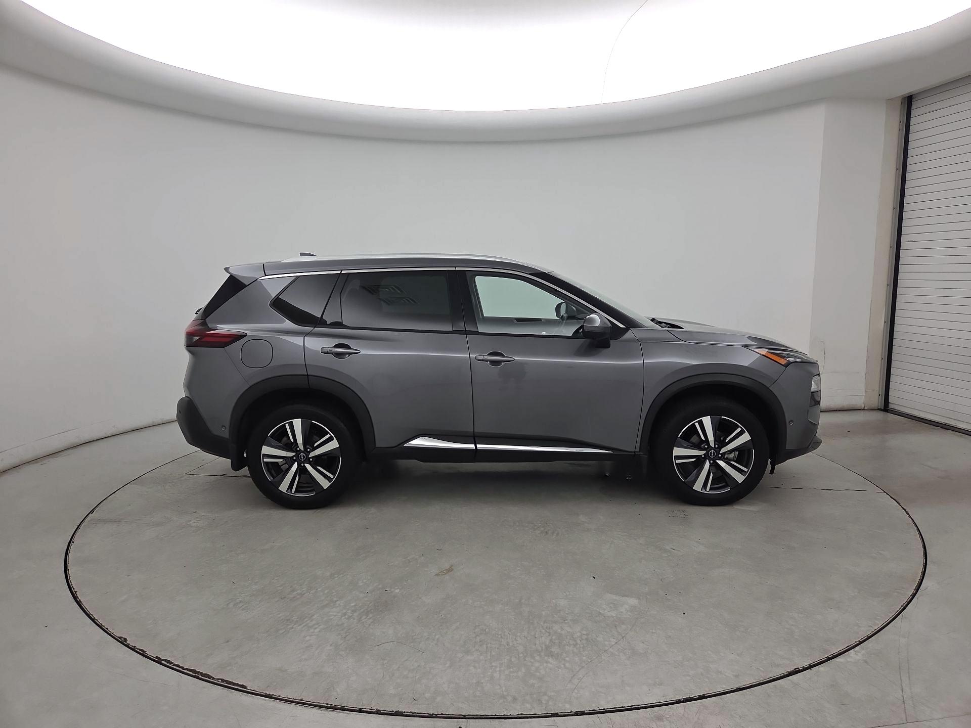 Thumbnail: 2023 Nissan Rogue - 4