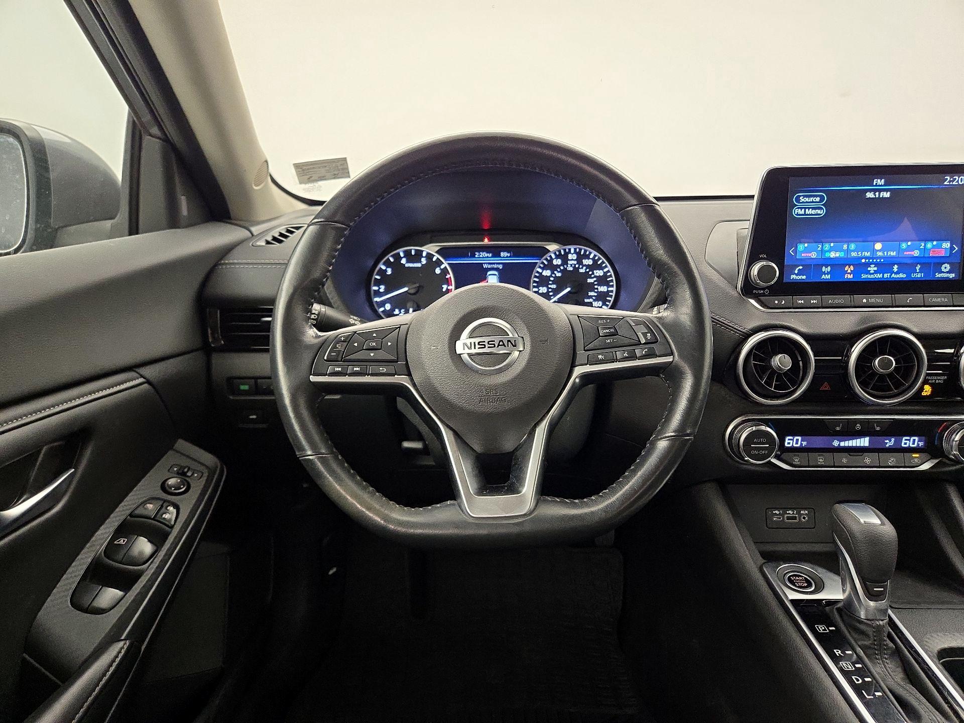 Thumbnail: 2022 Nissan Sentra - 10