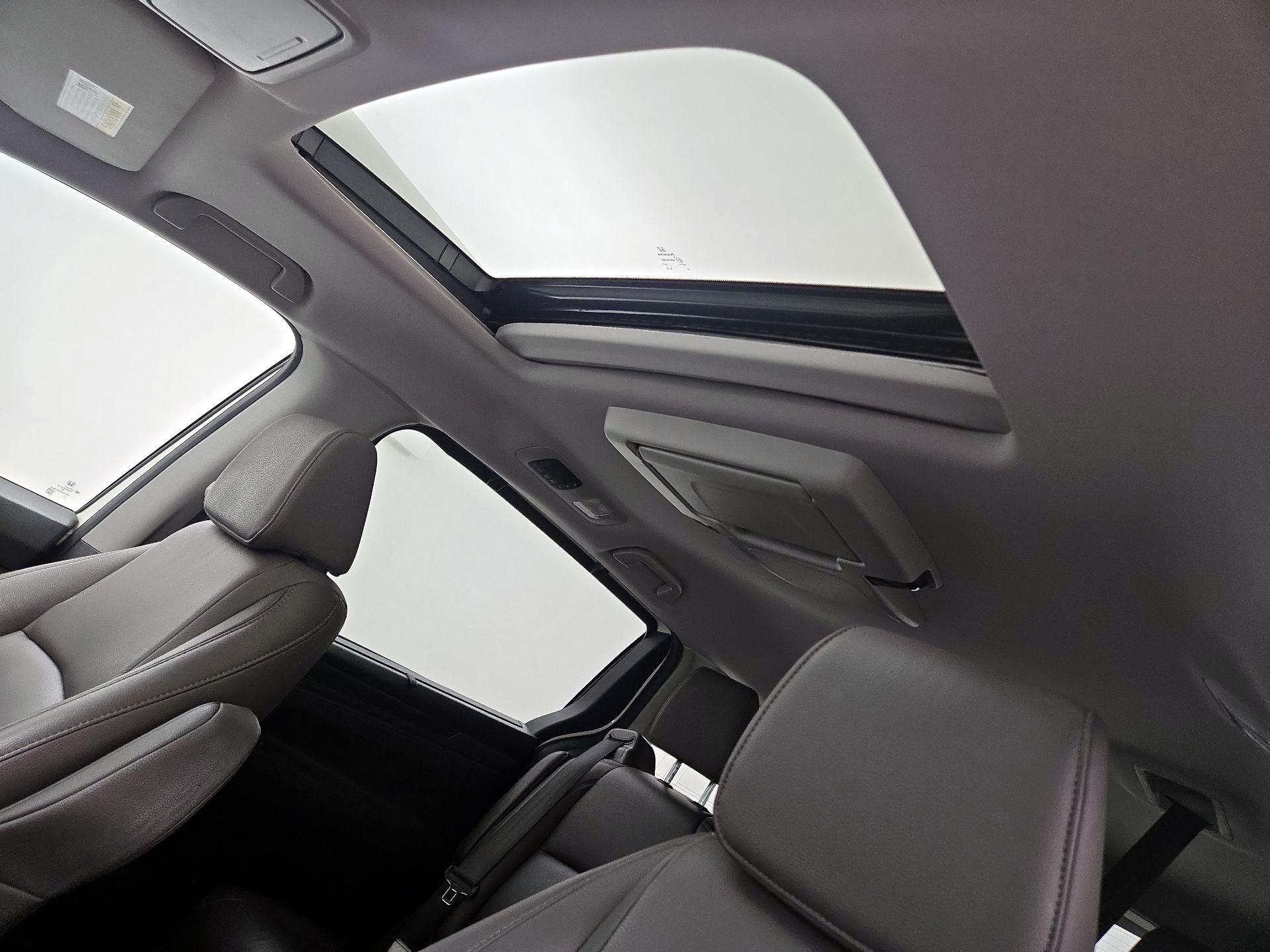 Thumbnail: 2019 Honda Odyssey - 20