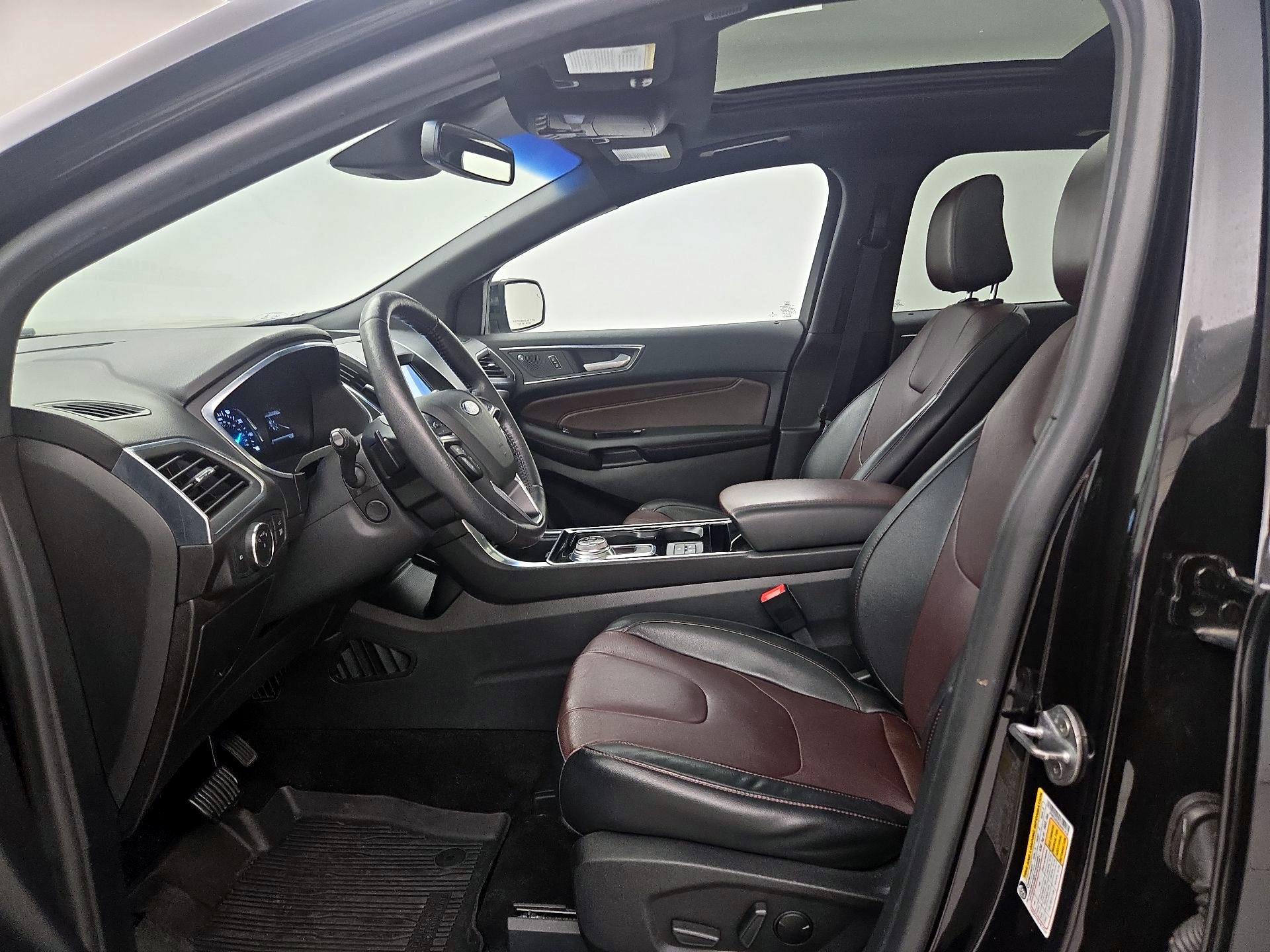 Thumbnail: 2020 Ford Edge - 11